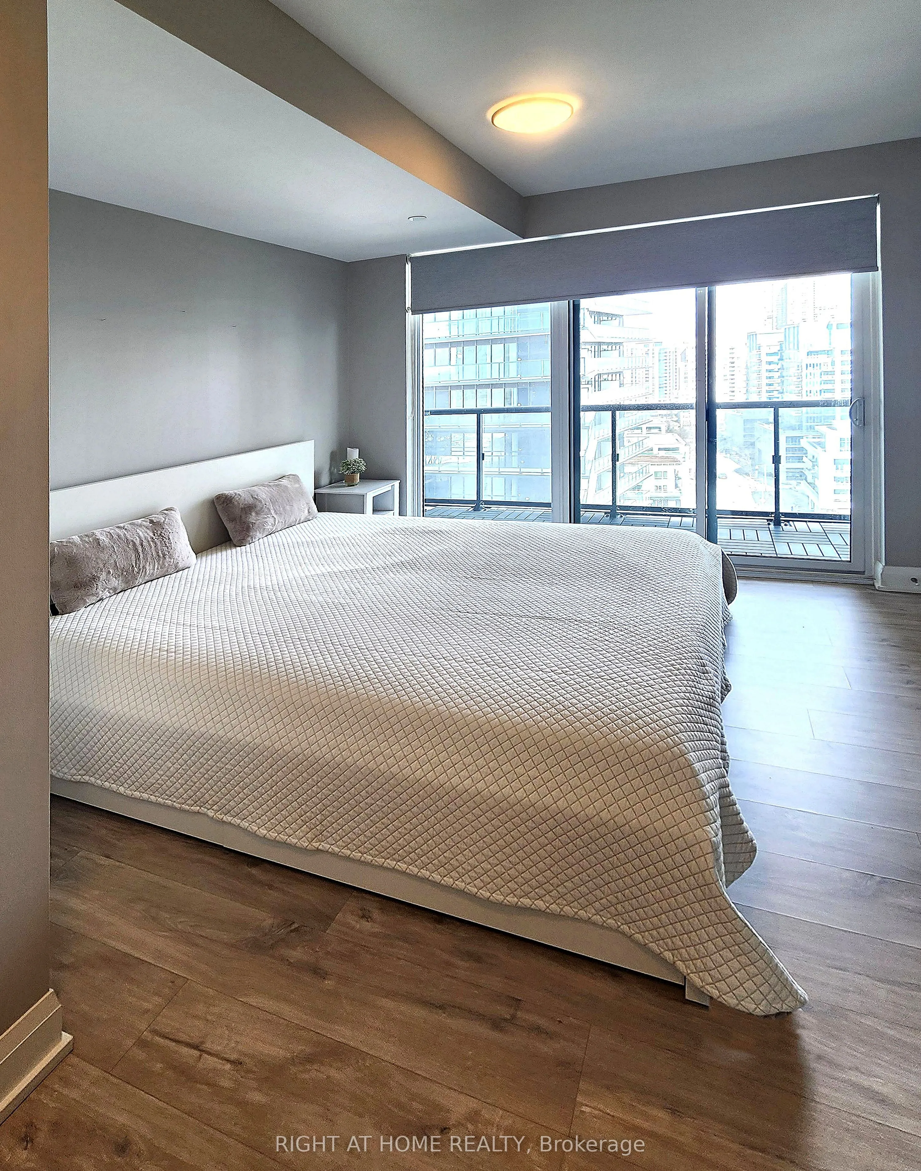 56 Annie Craig Drive, #1402