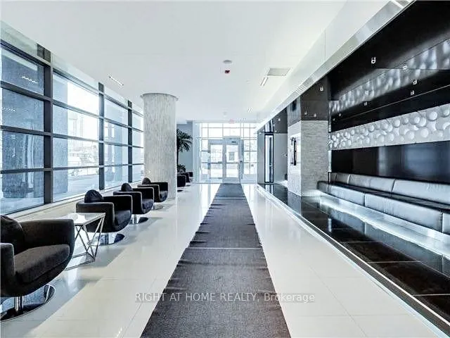 56 Annie Craig Drive, #1402