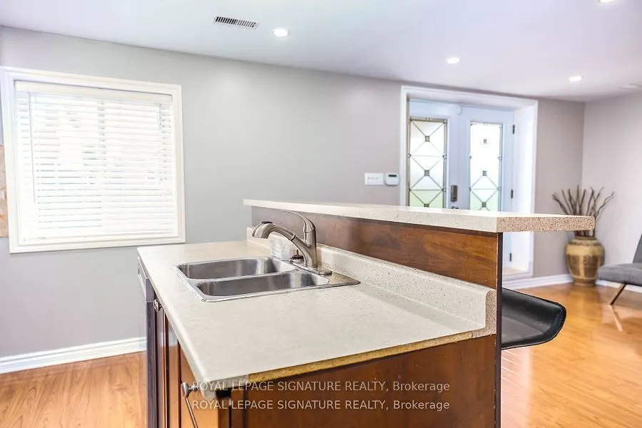 11 Celestial Court, #Lower