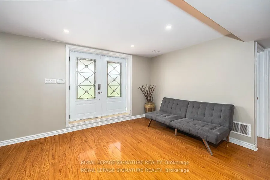 11 Celestial Court, #Lower