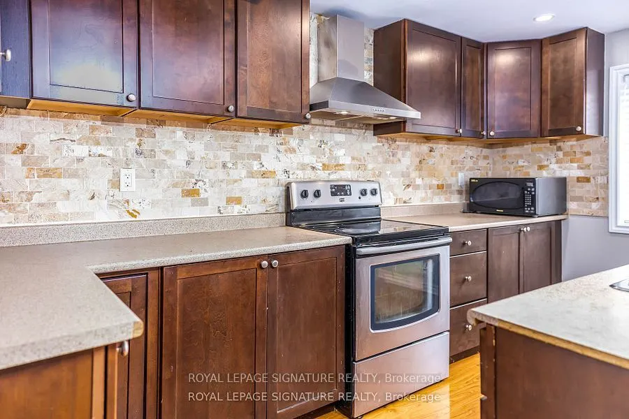 11 Celestial Court, #Lower