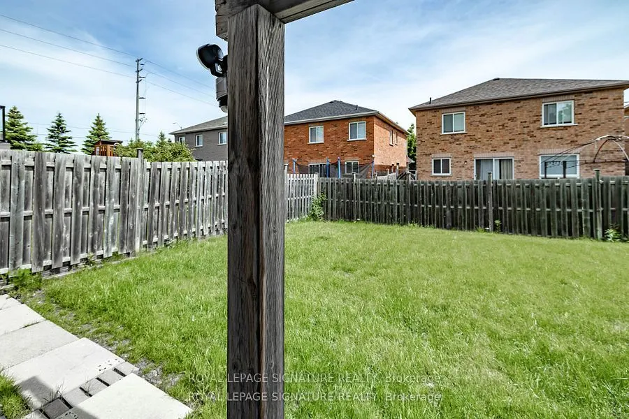 11 Celestial Court, #Lower