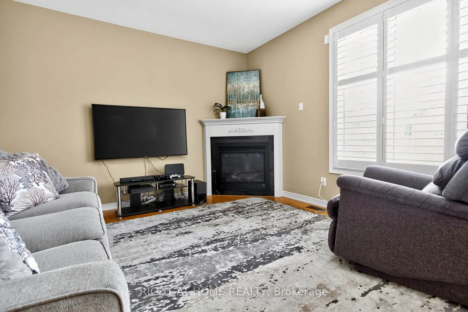 7 Messina Avenue