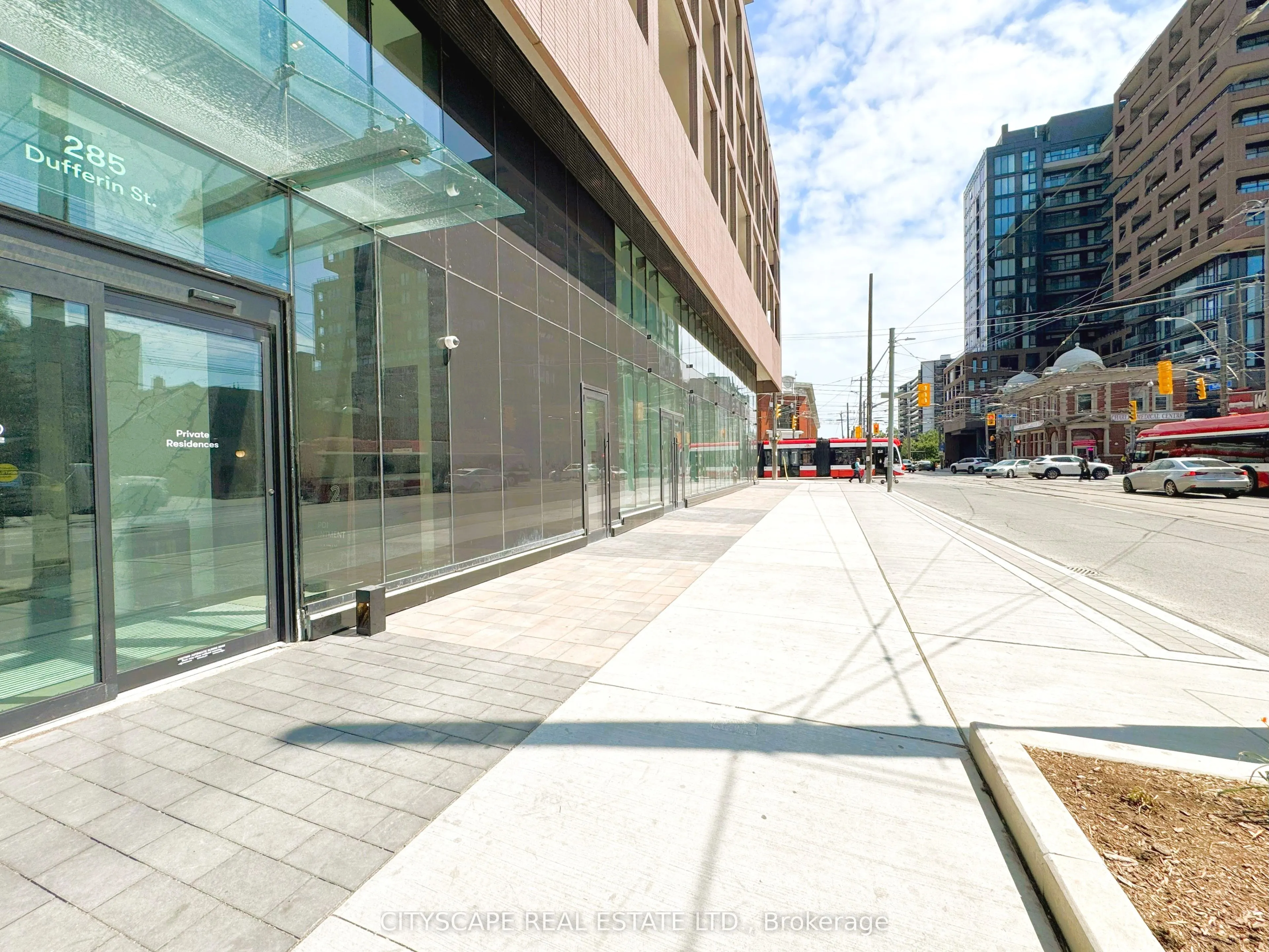 285 Dufferin Street, #914