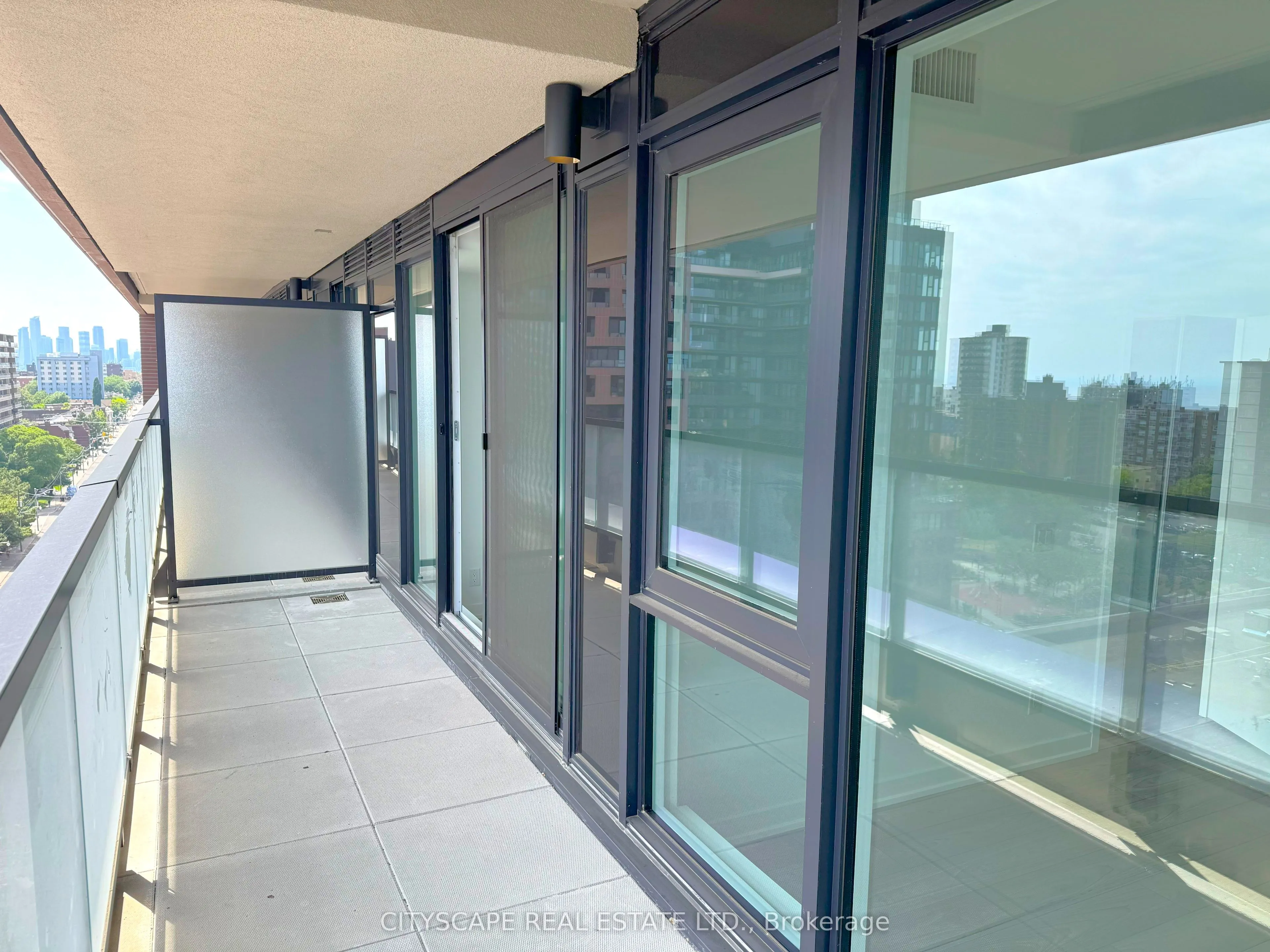 285 Dufferin Street, #914
