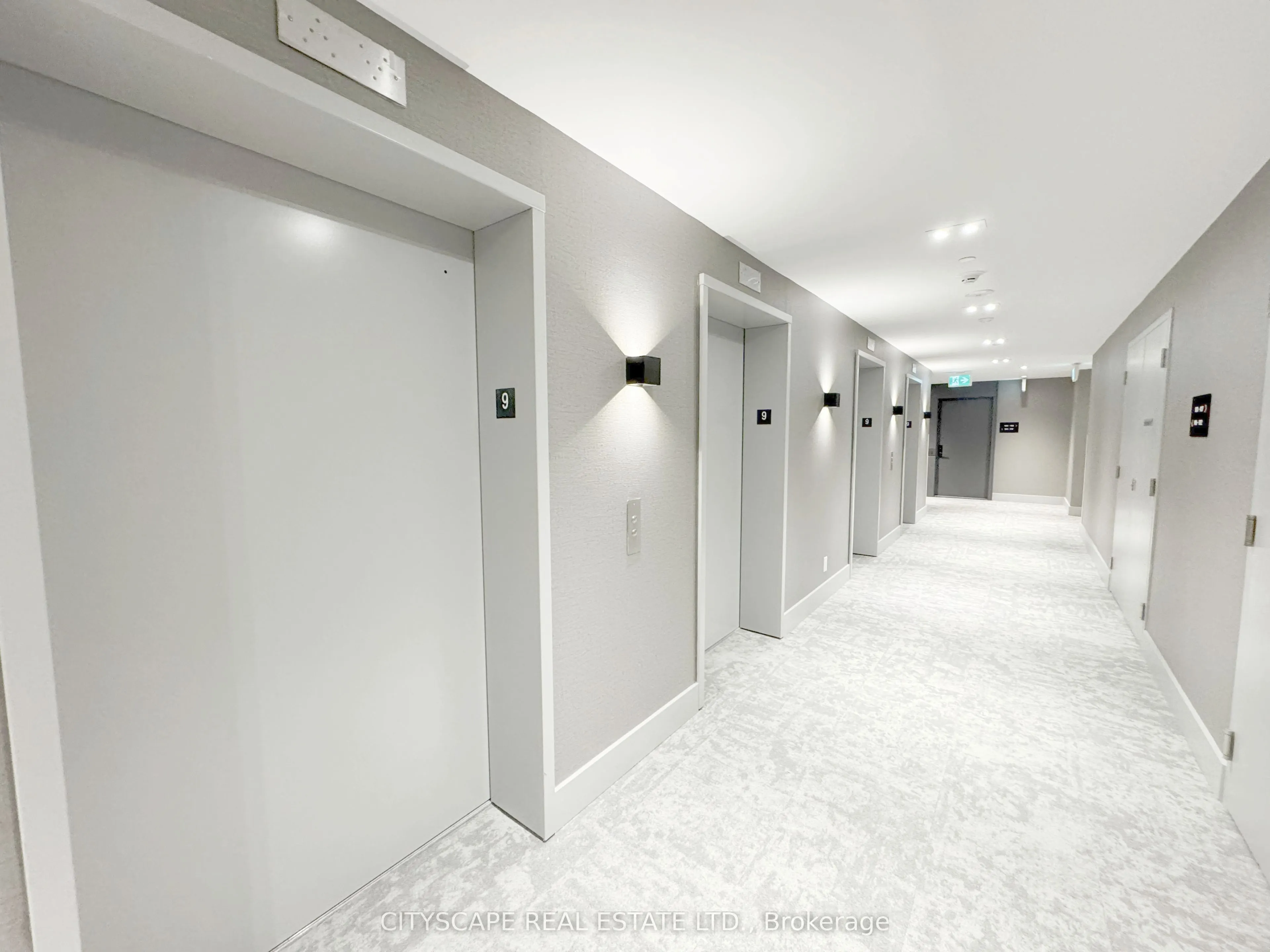 285 Dufferin Street, #914