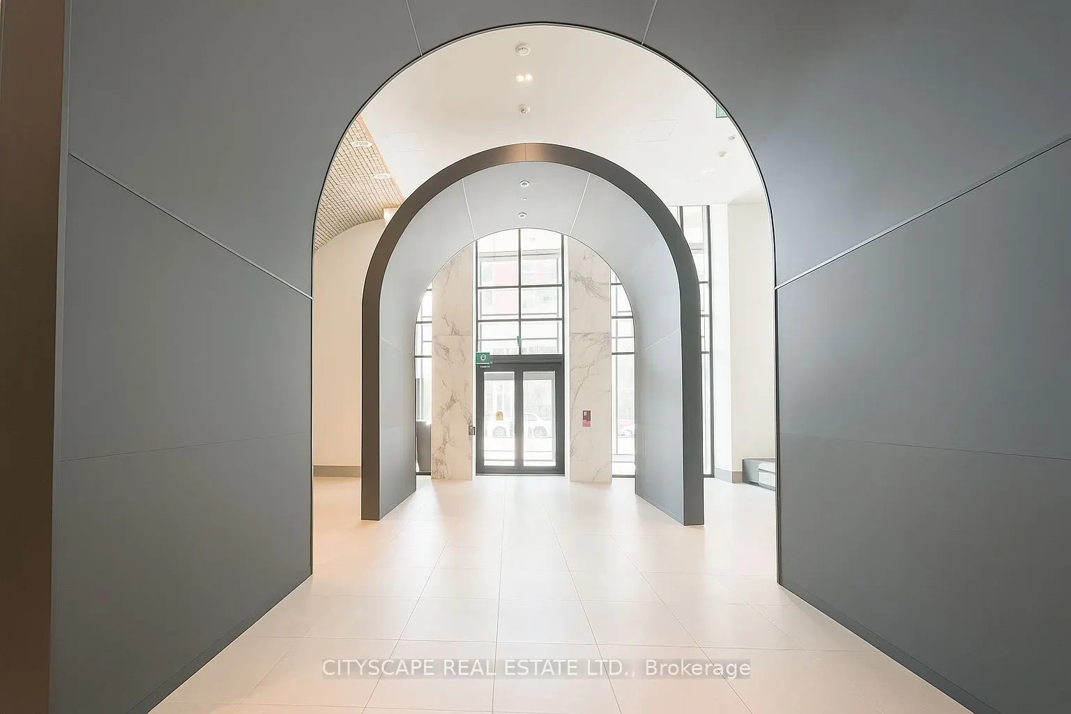 285 Dufferin Street, #914