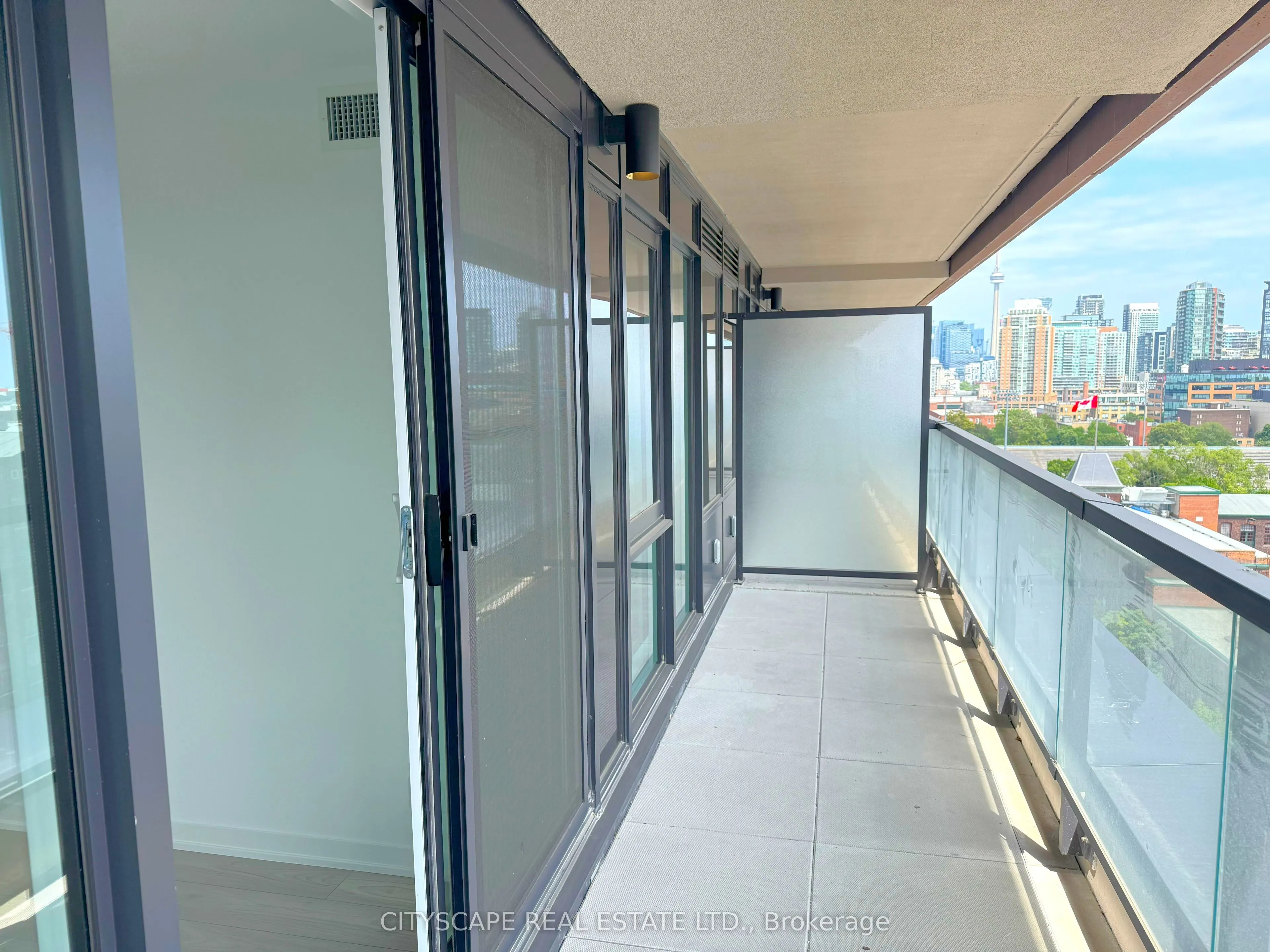 285 Dufferin Street, #914