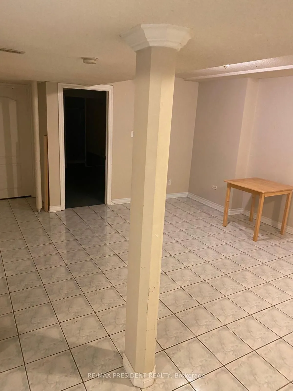 44 Gold Hill Road S, #Basement