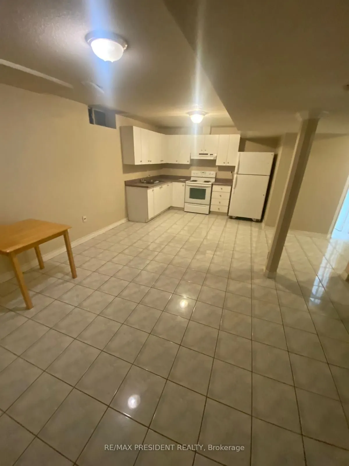 44 Gold Hill Road S, #Basement