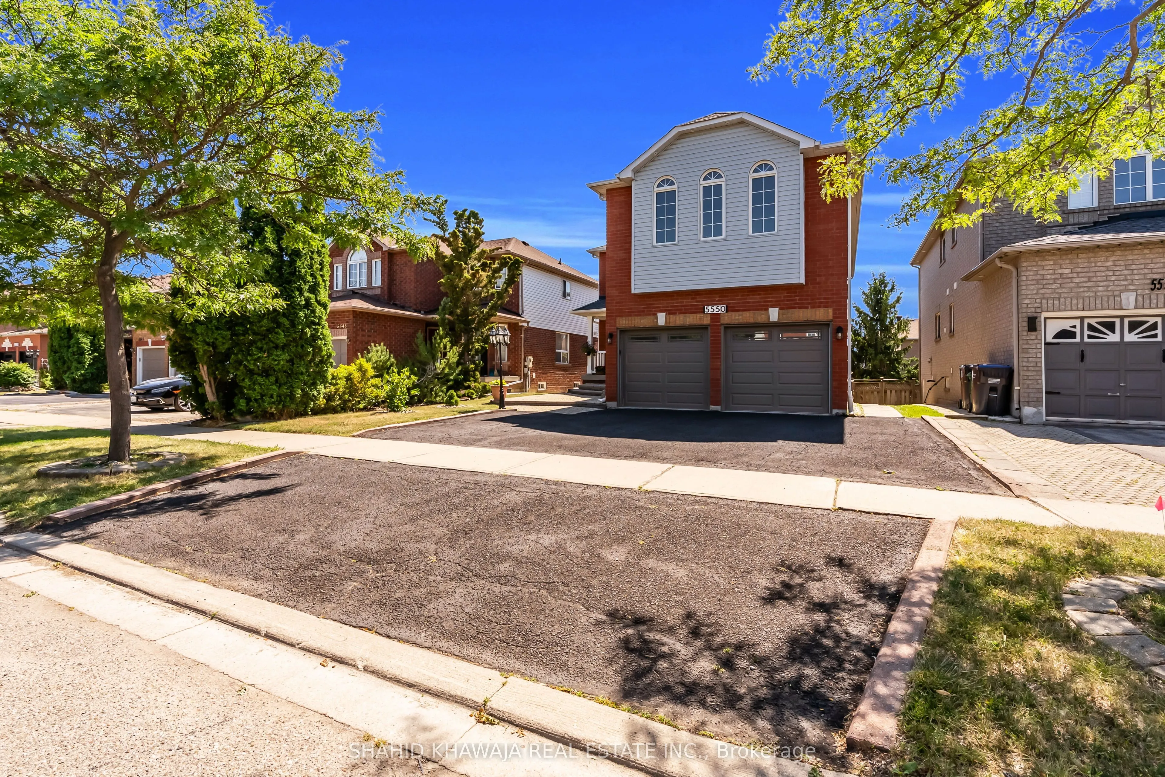 5550 Bollington Drive