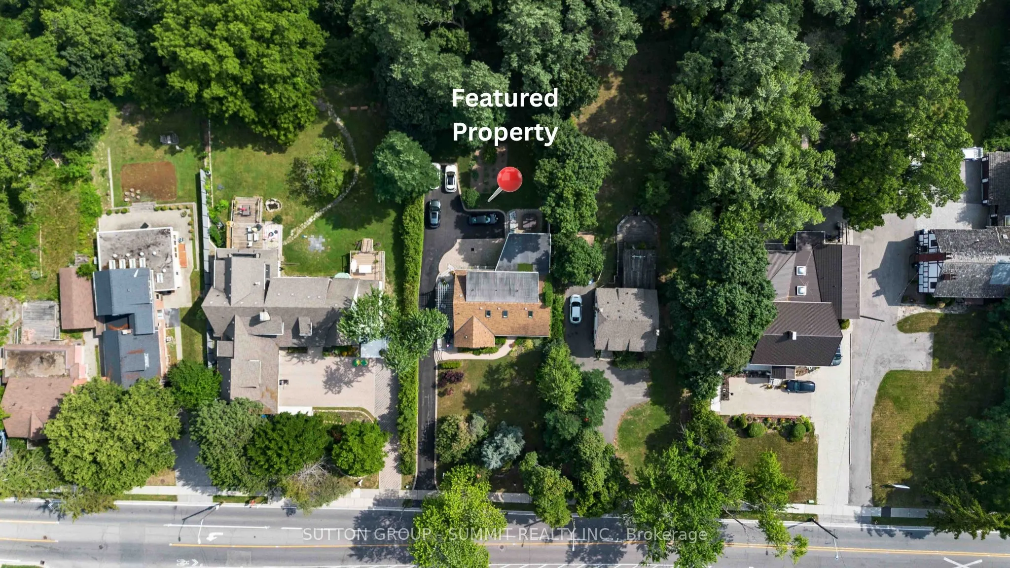 353 Queen Street S