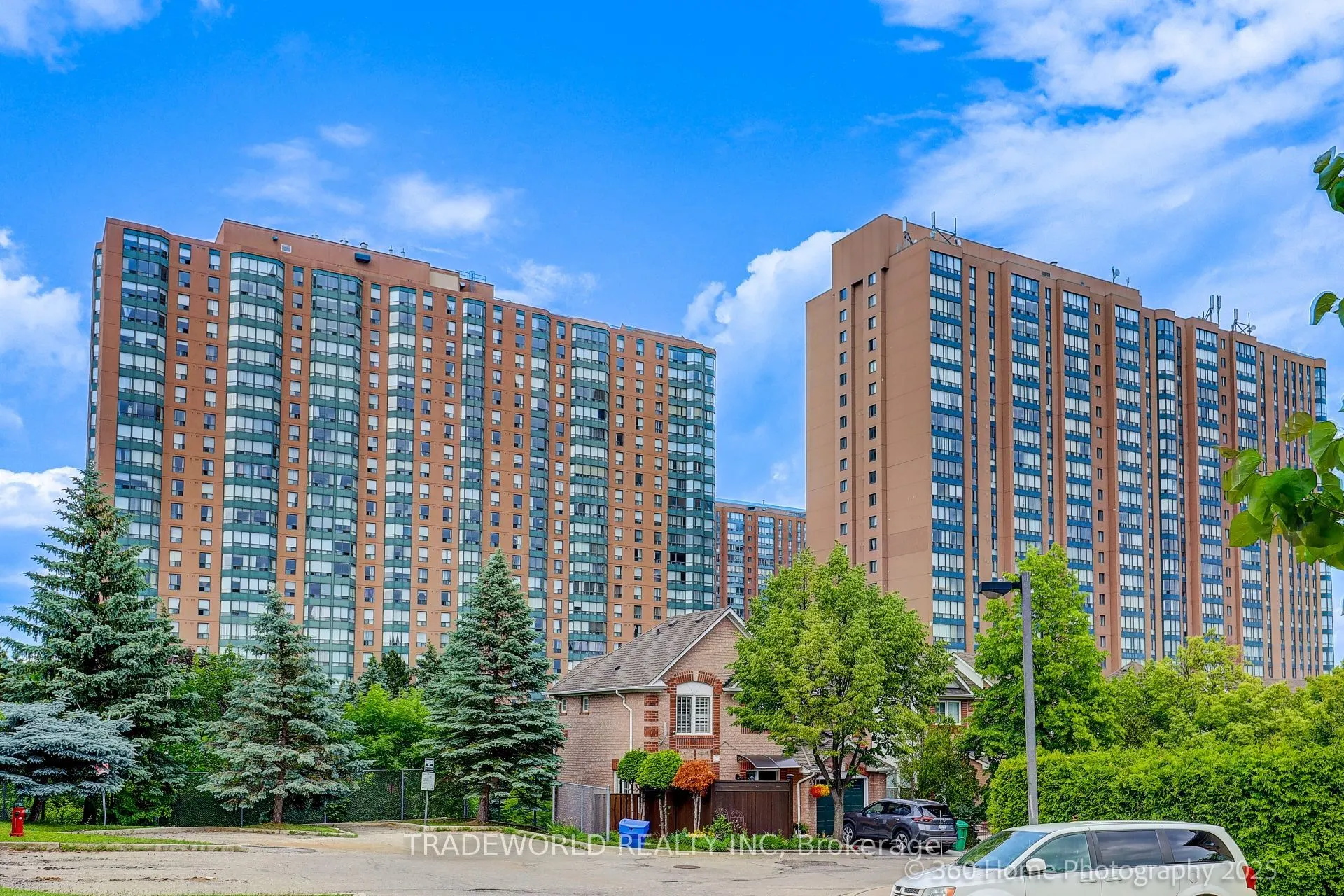 155 Hillcrest Avenue, #1909