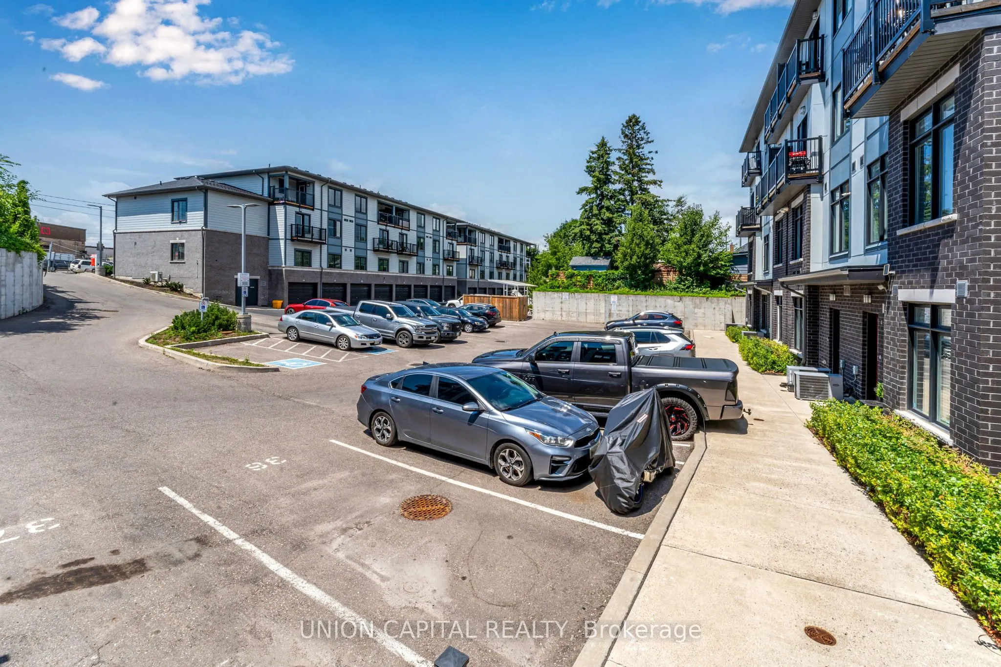 6 Bicknell Avenue #1