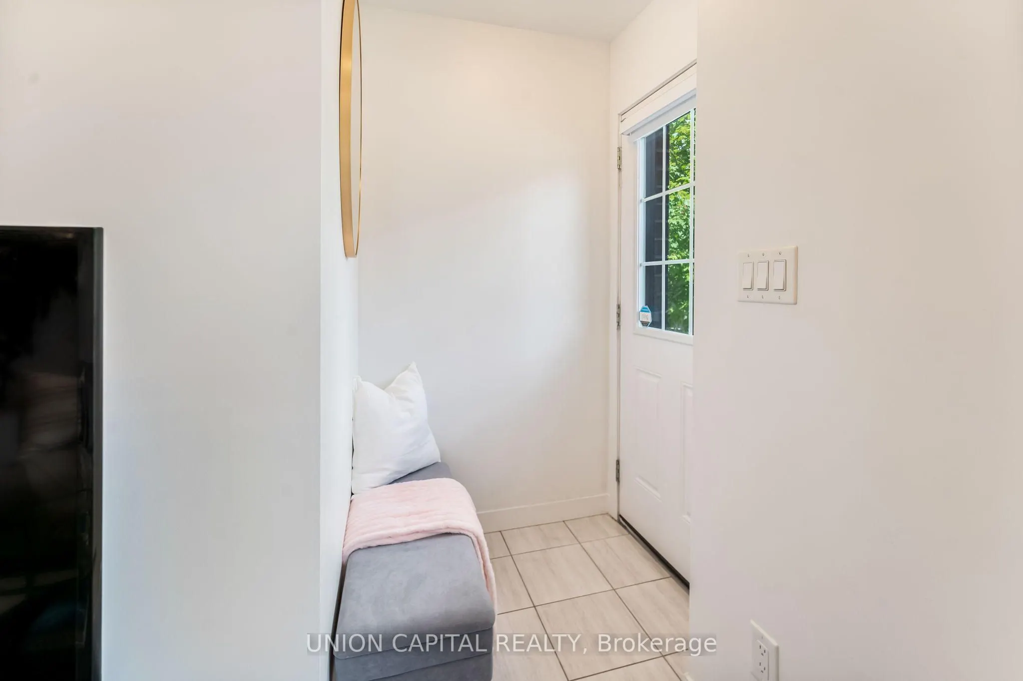6 Bicknell Avenue #1