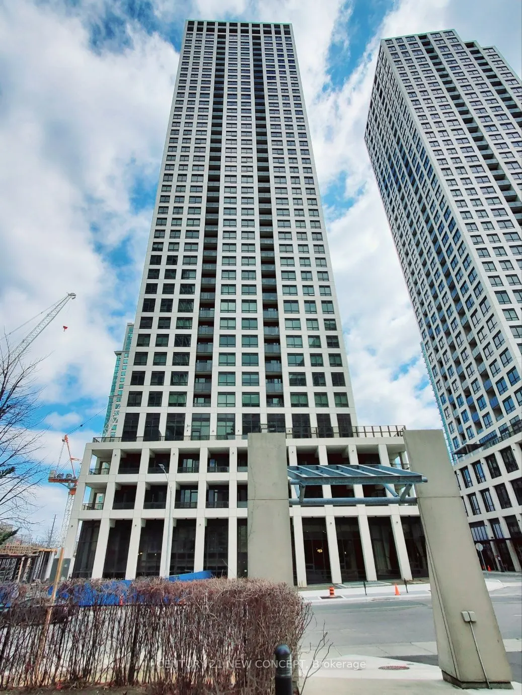 30 elm Drive W, #3008