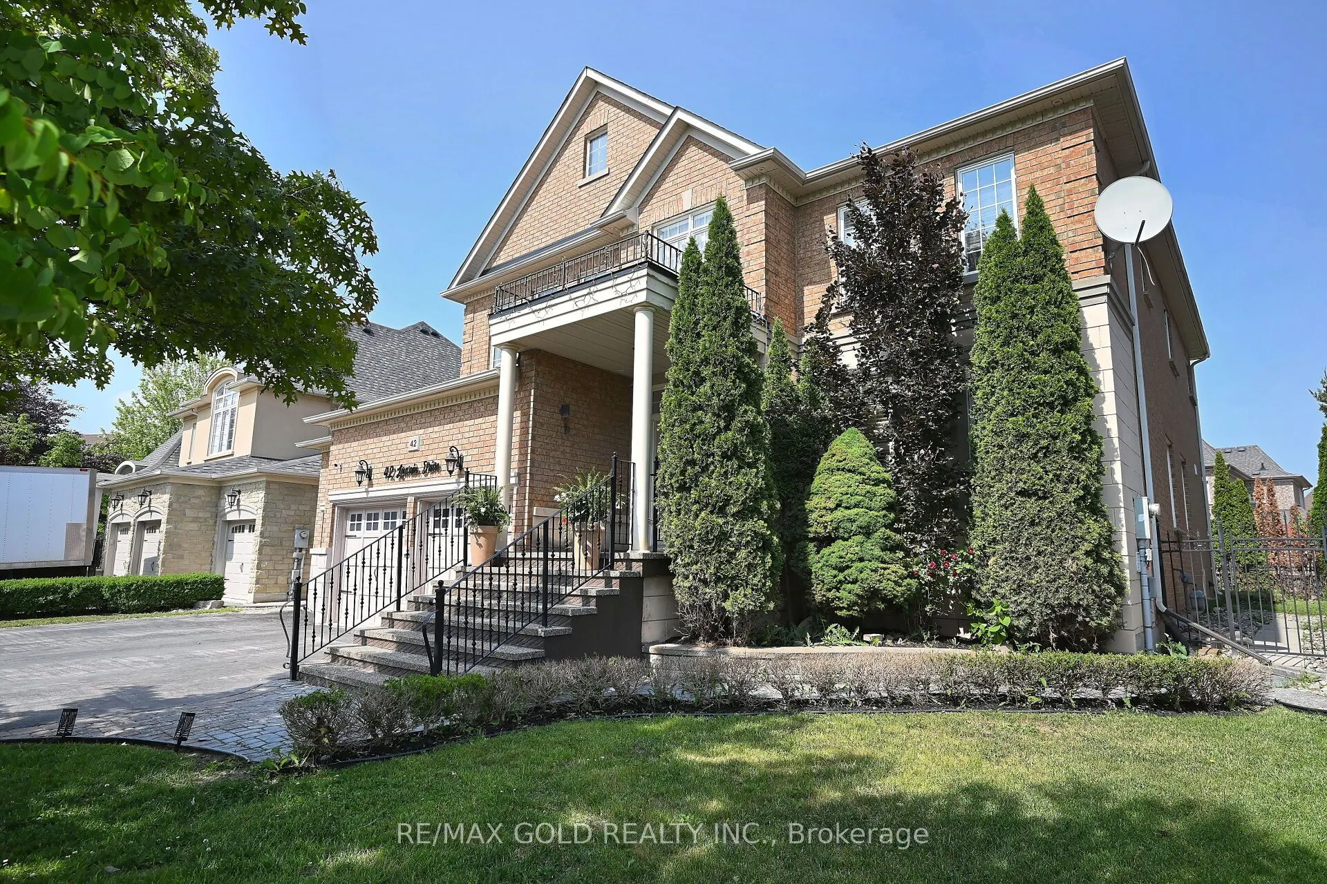 42 Louvain Drive