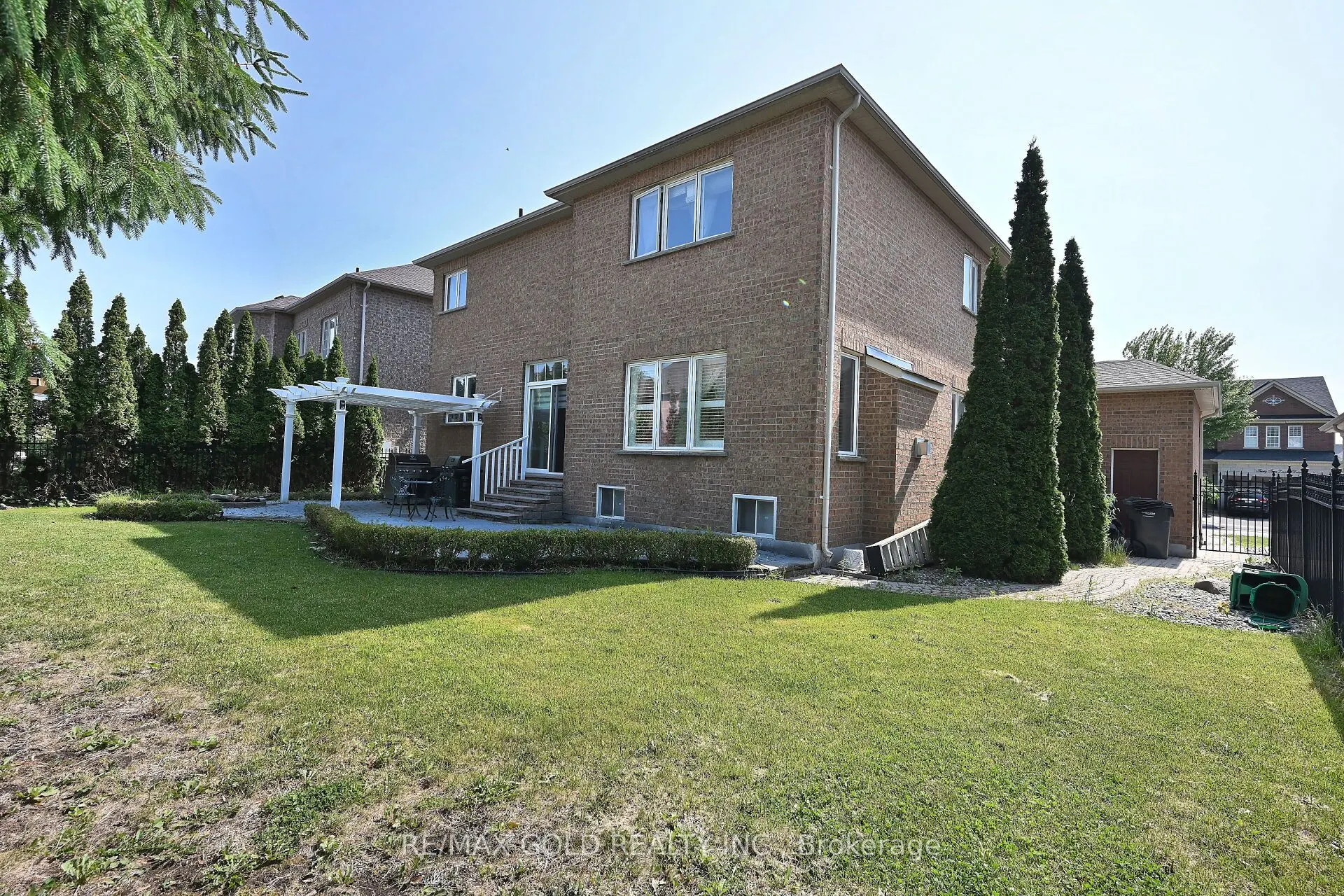42 Louvain Drive