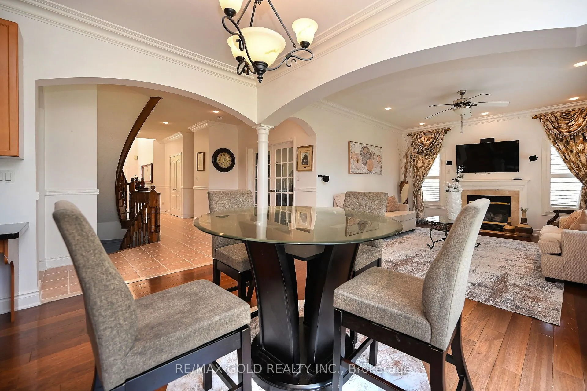 42 Louvain Drive