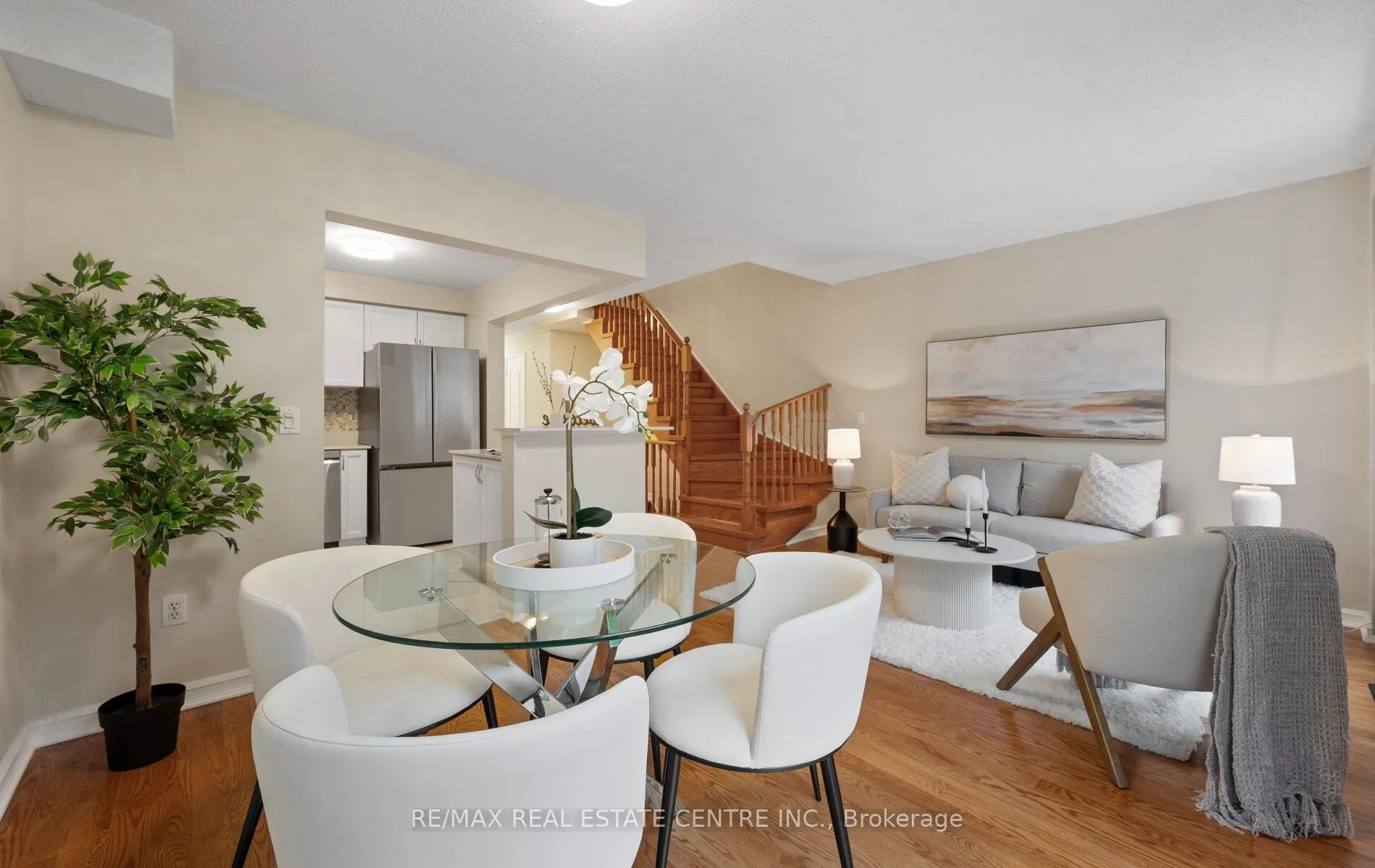 5030 Heatherleigh Avenue, #150