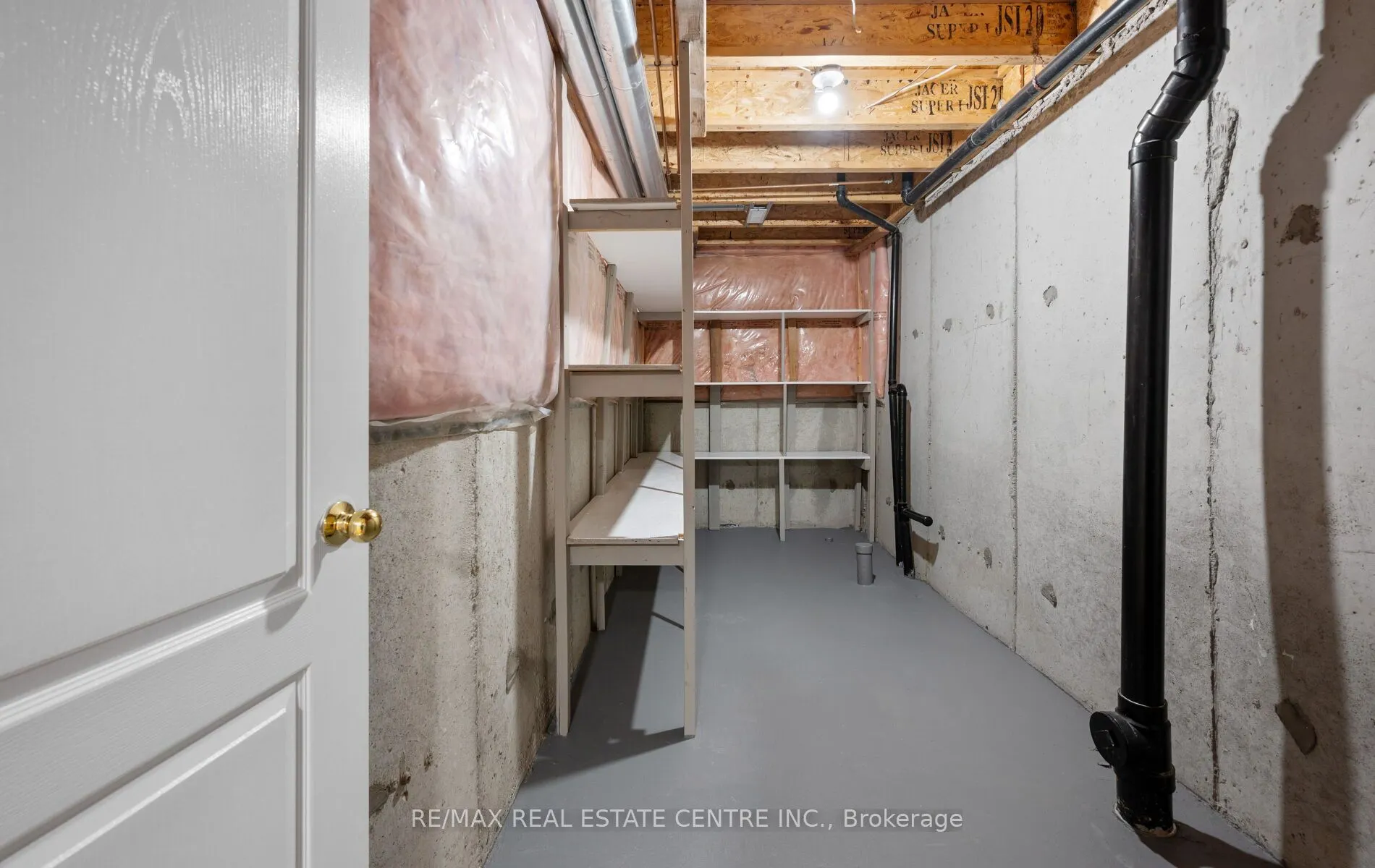5030 Heatherleigh Avenue, #150