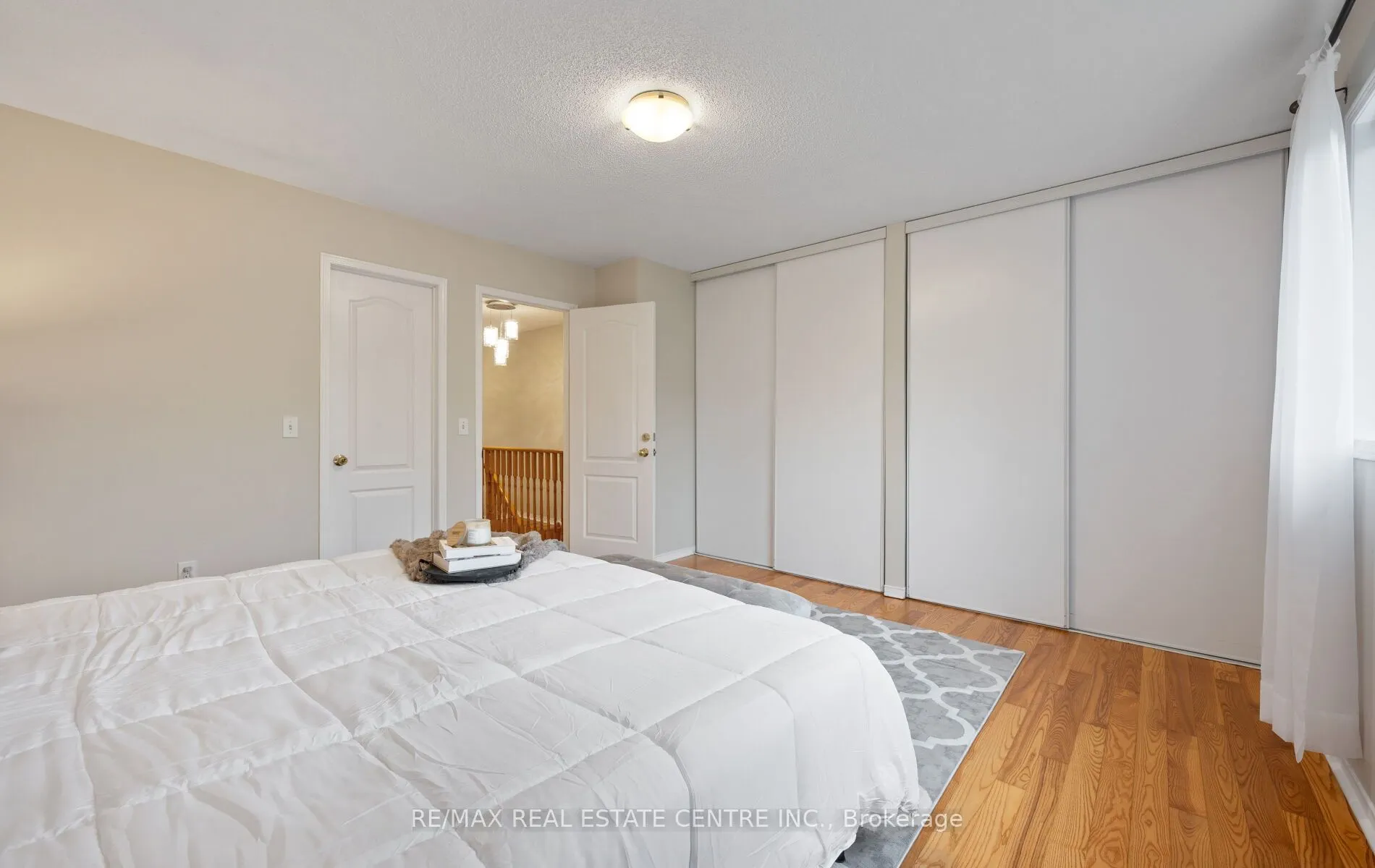 5030 Heatherleigh Avenue, #150