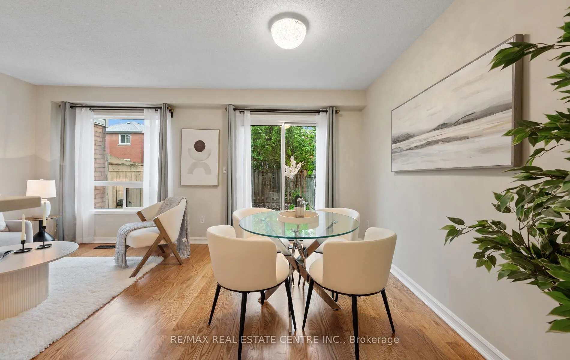 5030 Heatherleigh Avenue, #150