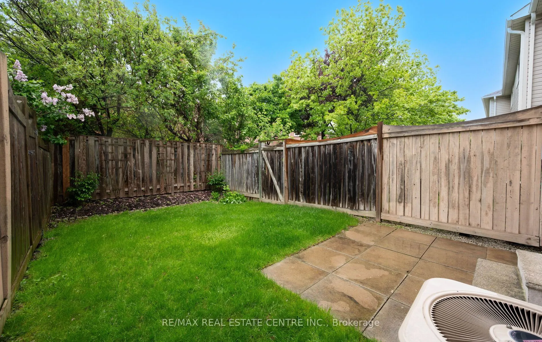 5030 Heatherleigh Avenue, #150
