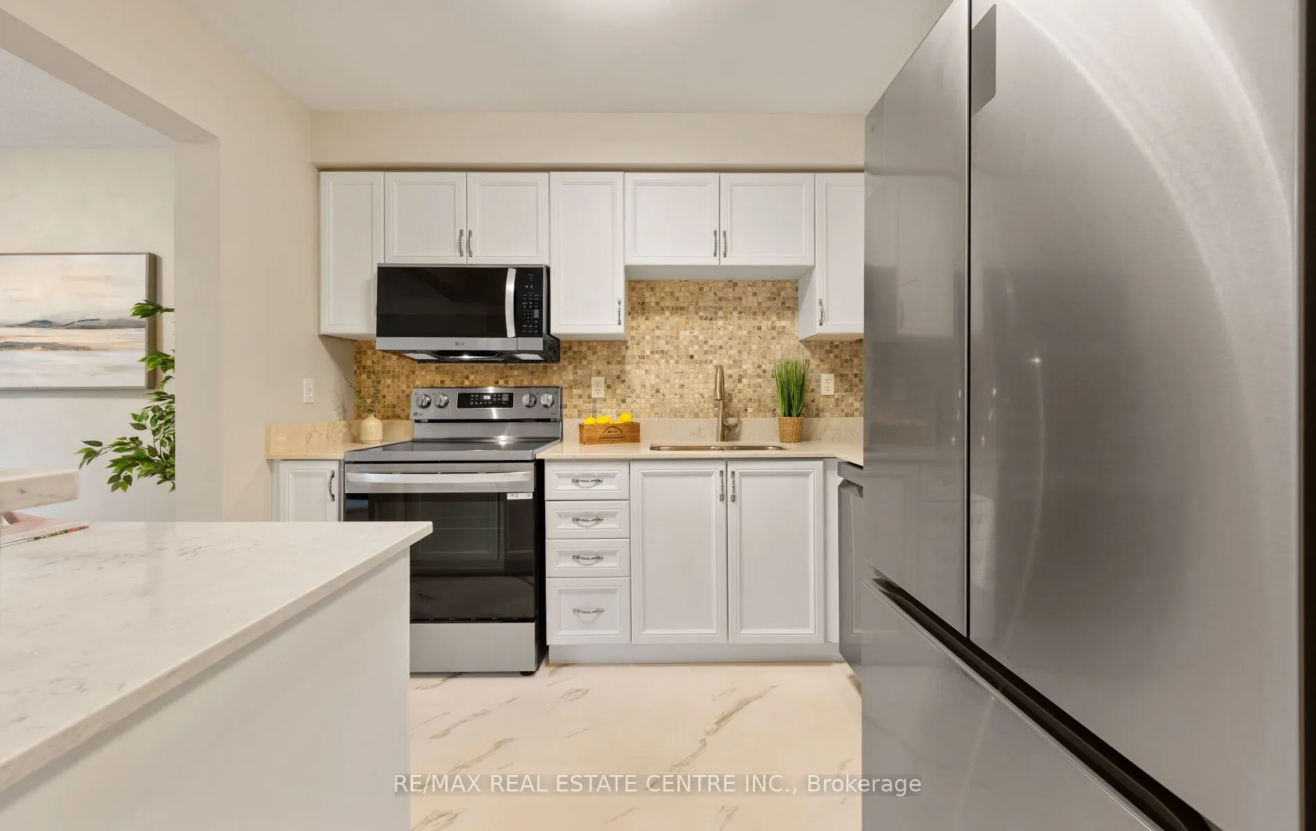 5030 Heatherleigh Avenue, #150