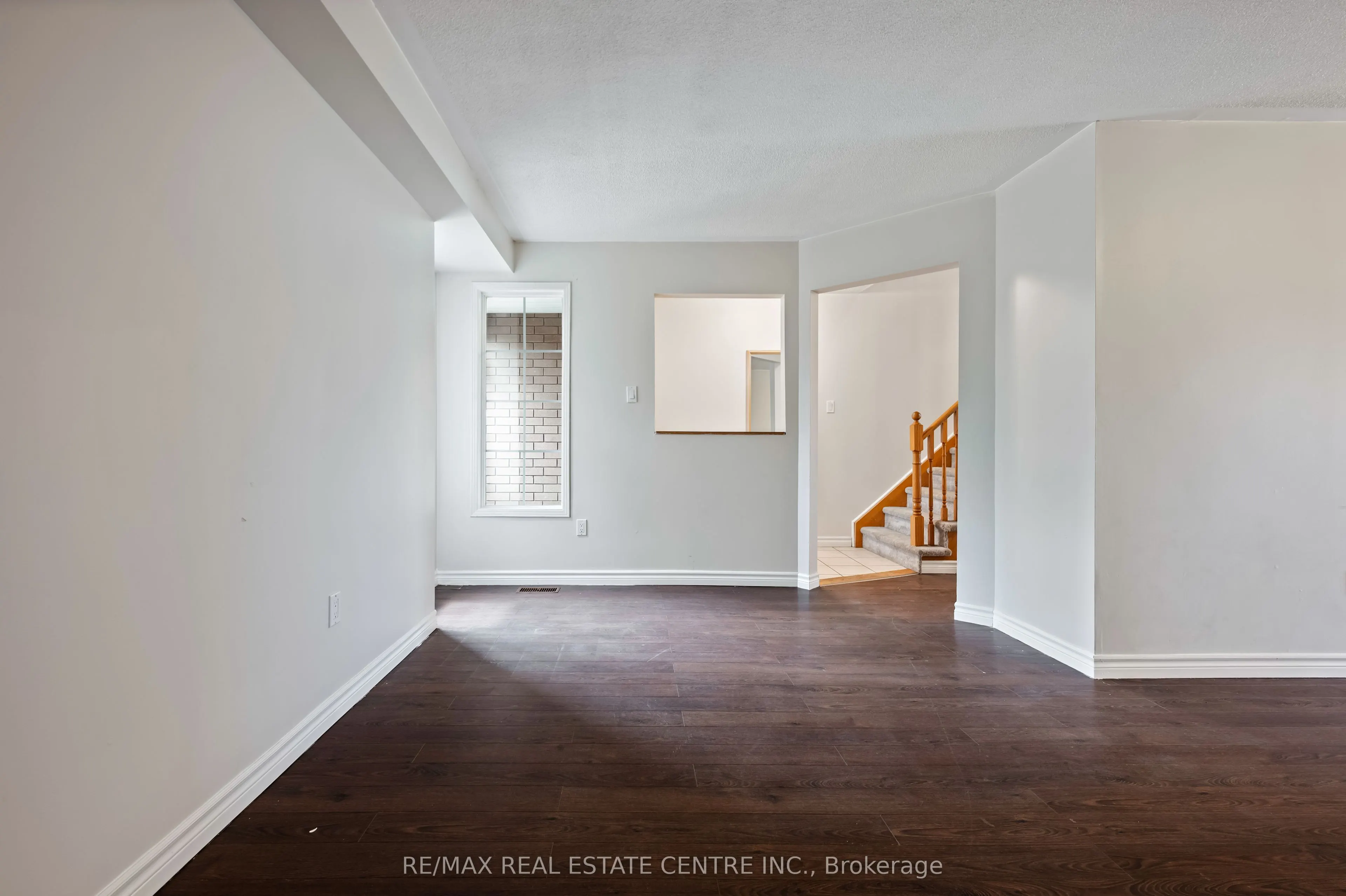 154 Howard Crescent