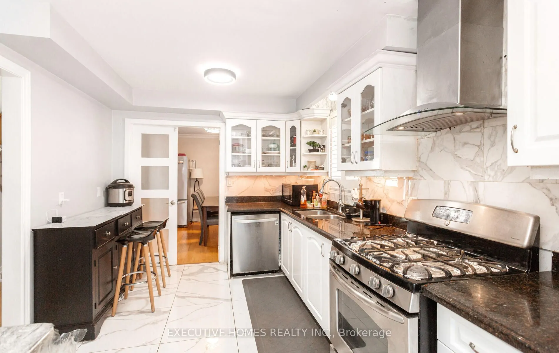 161 Kingsbridge Garden Circle