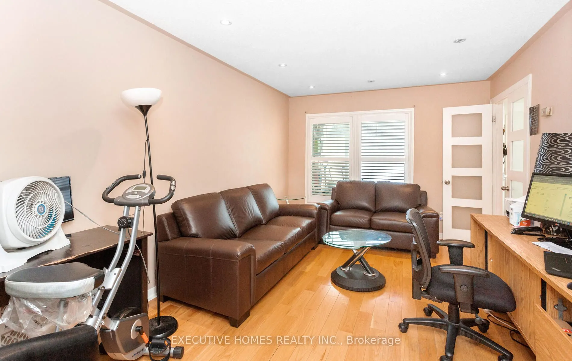 161 Kingsbridge Garden Circle