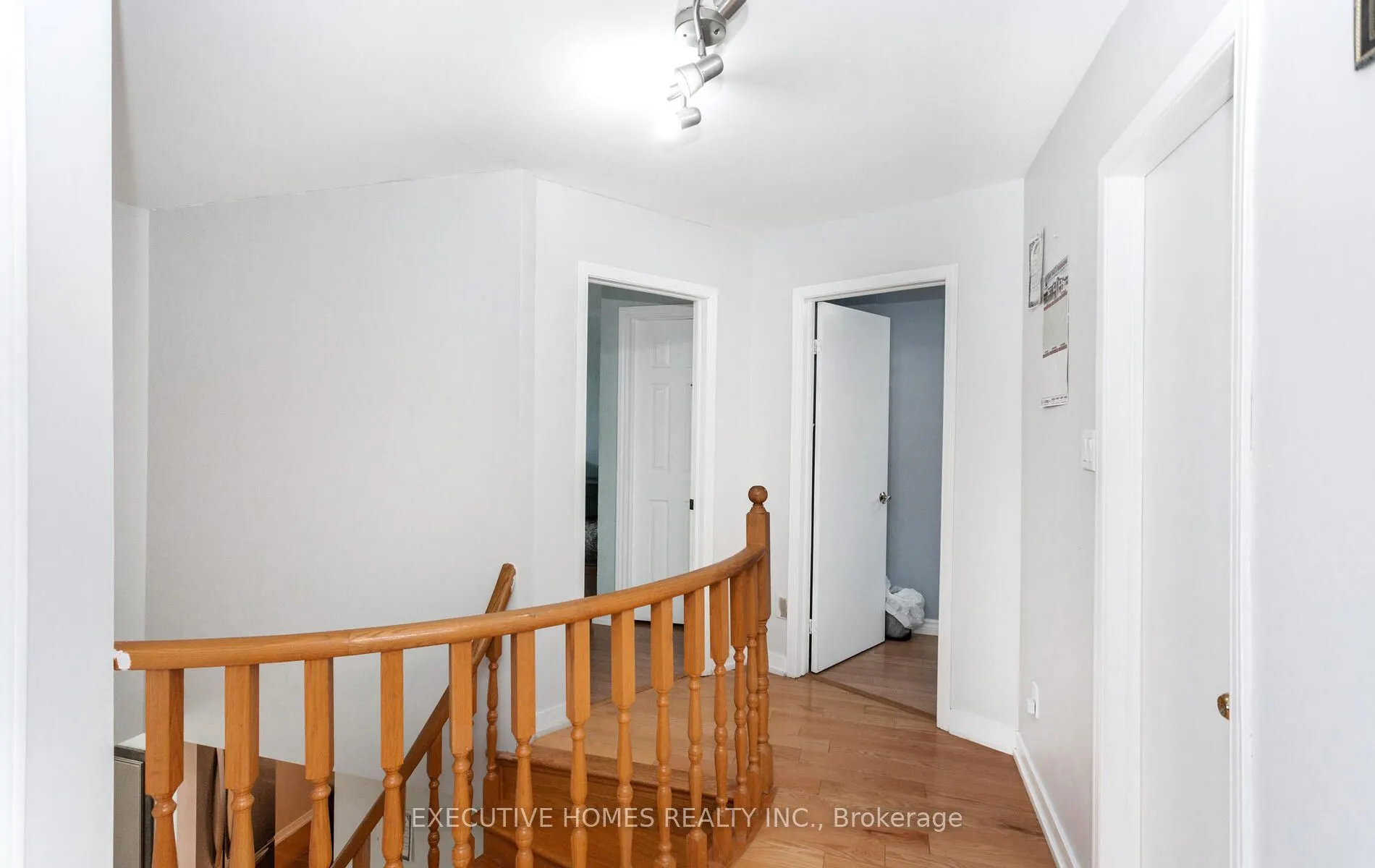 161 Kingsbridge Garden Circle