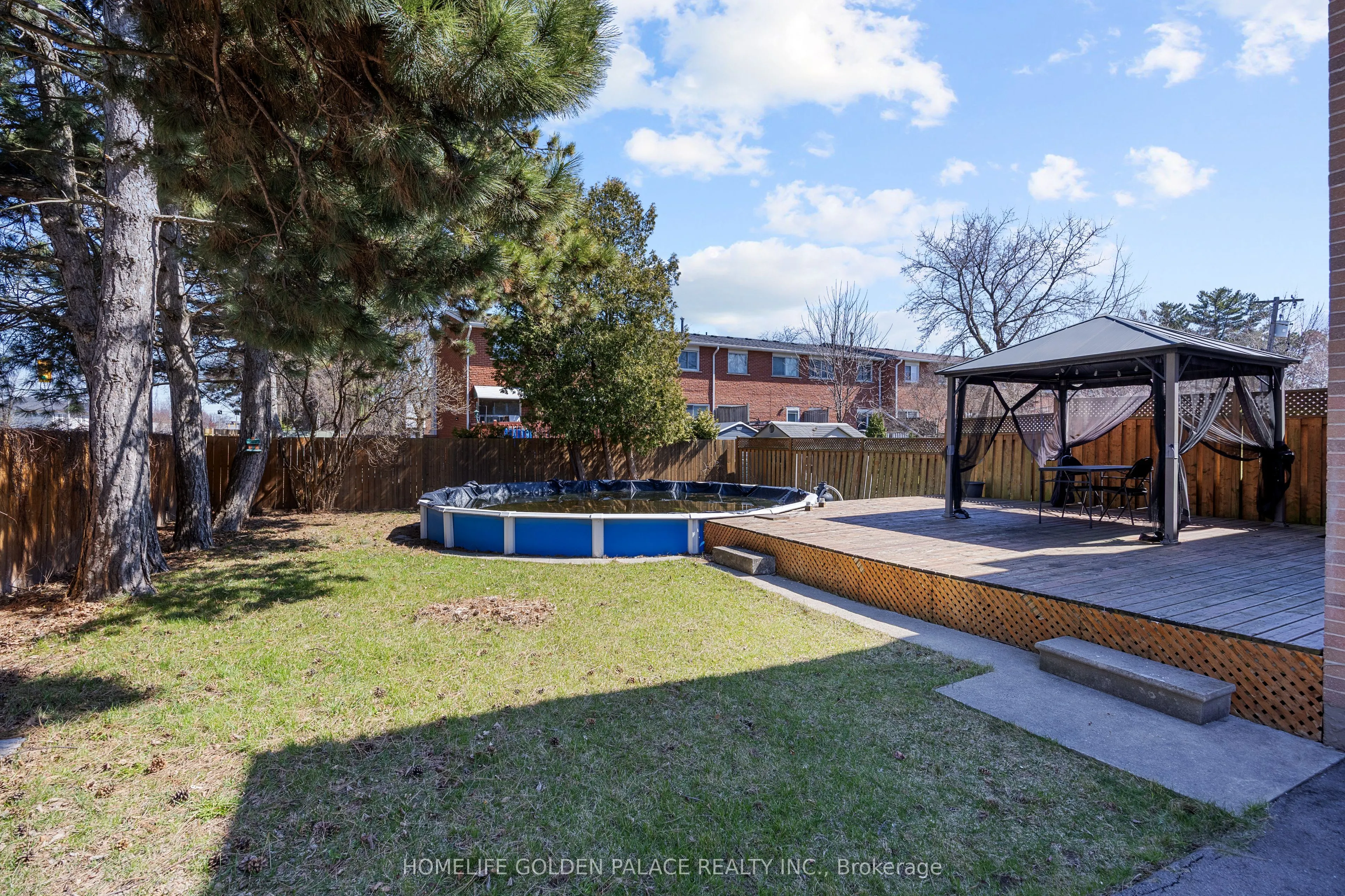 435 Melores Drive