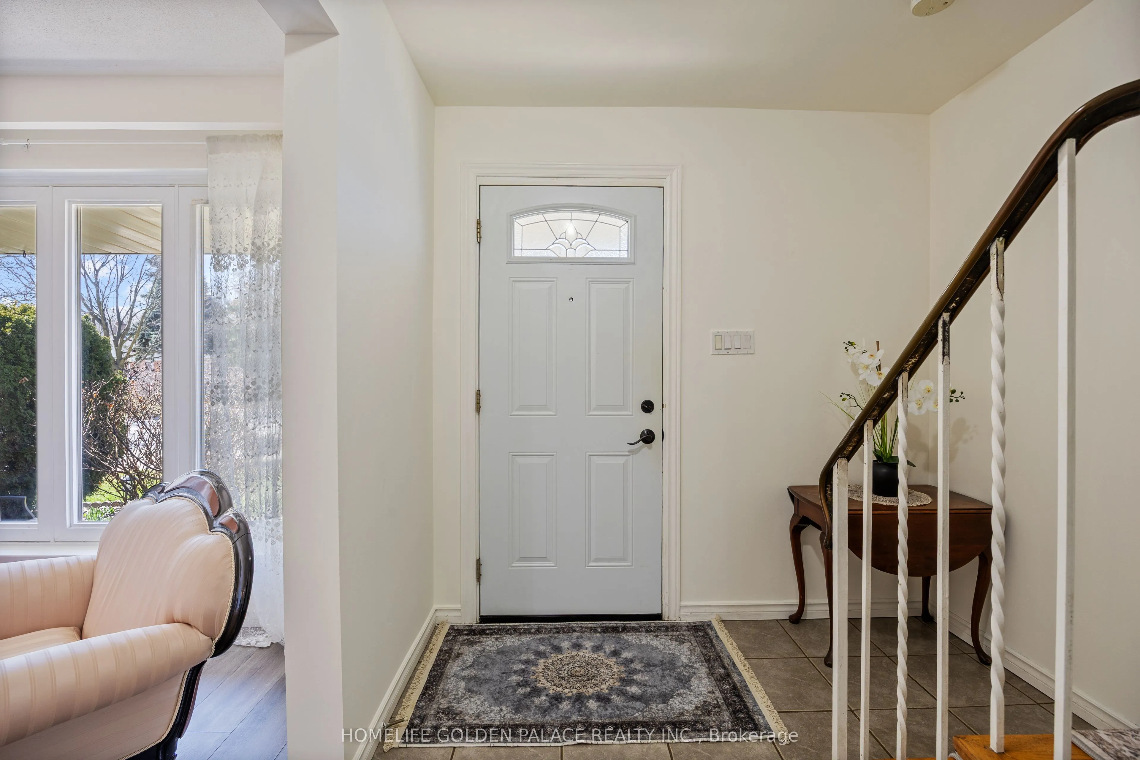 435 Melores Drive