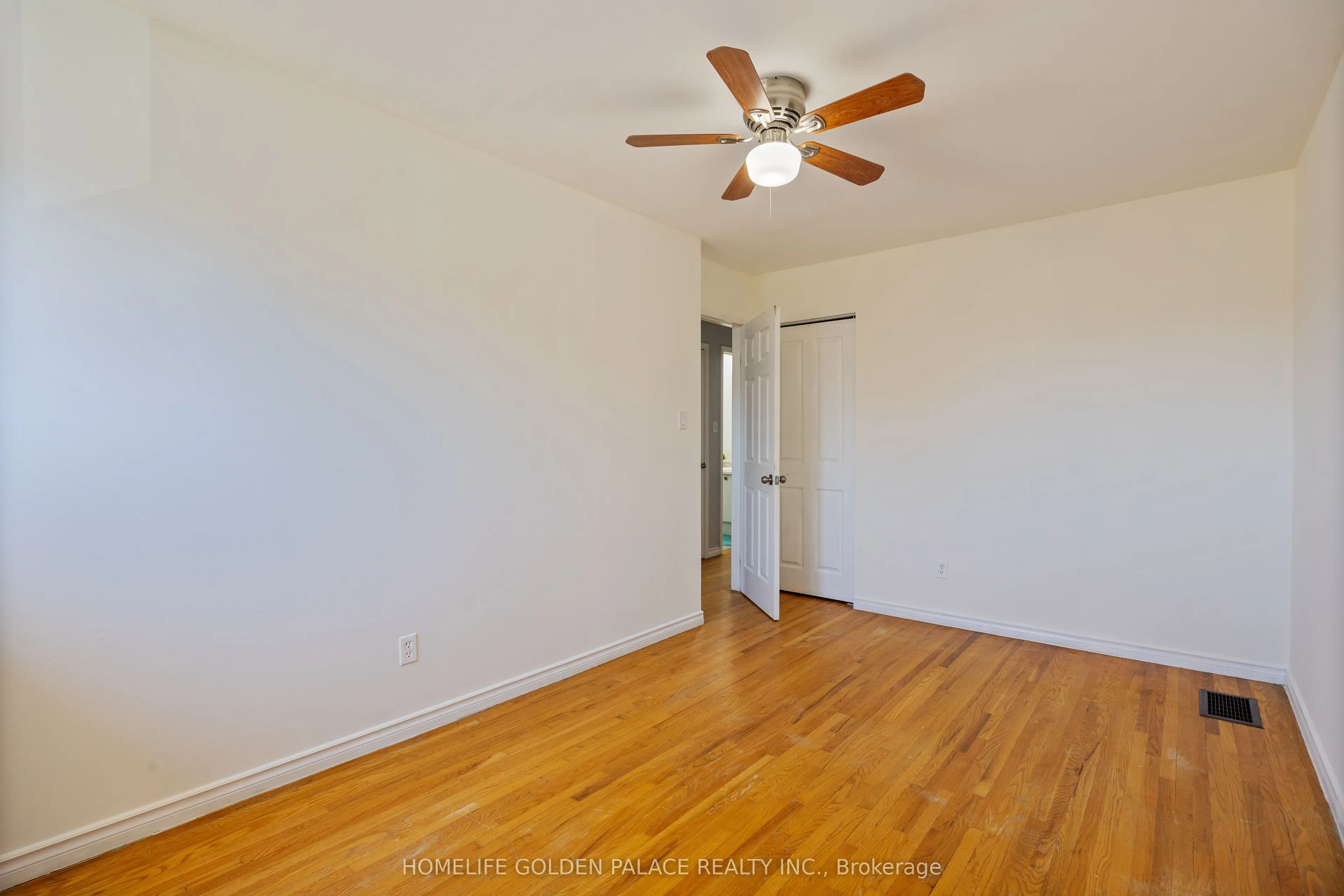 435 Melores Drive