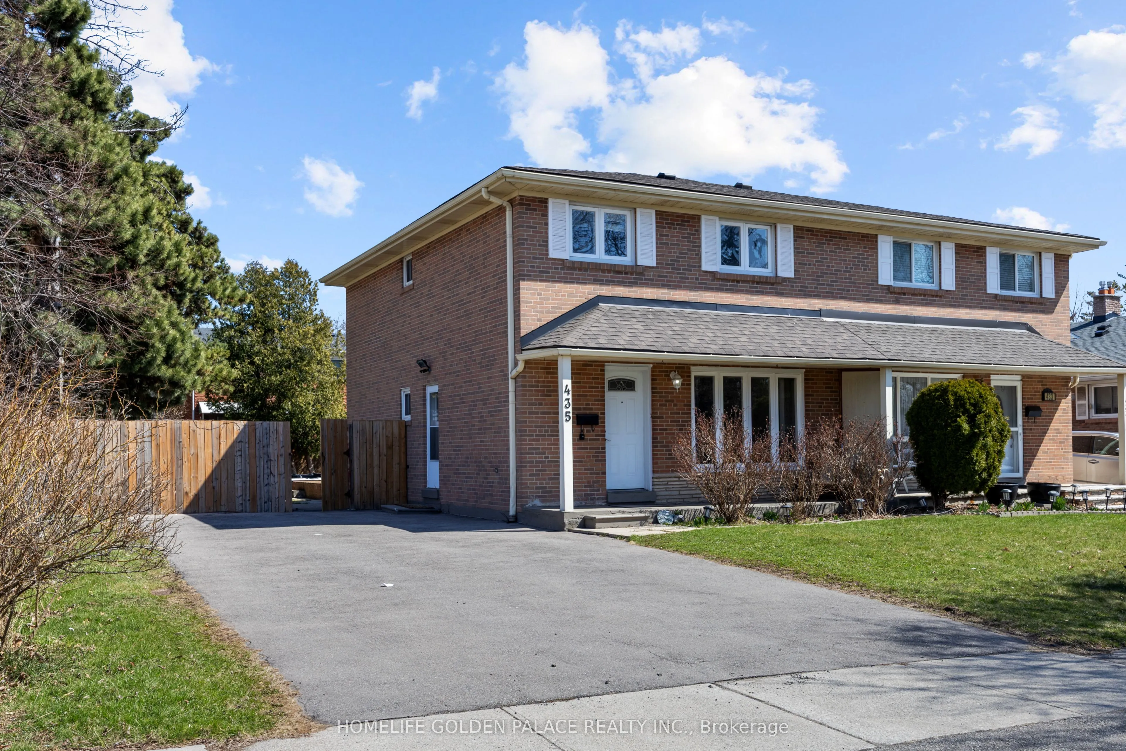 435 Melores Drive