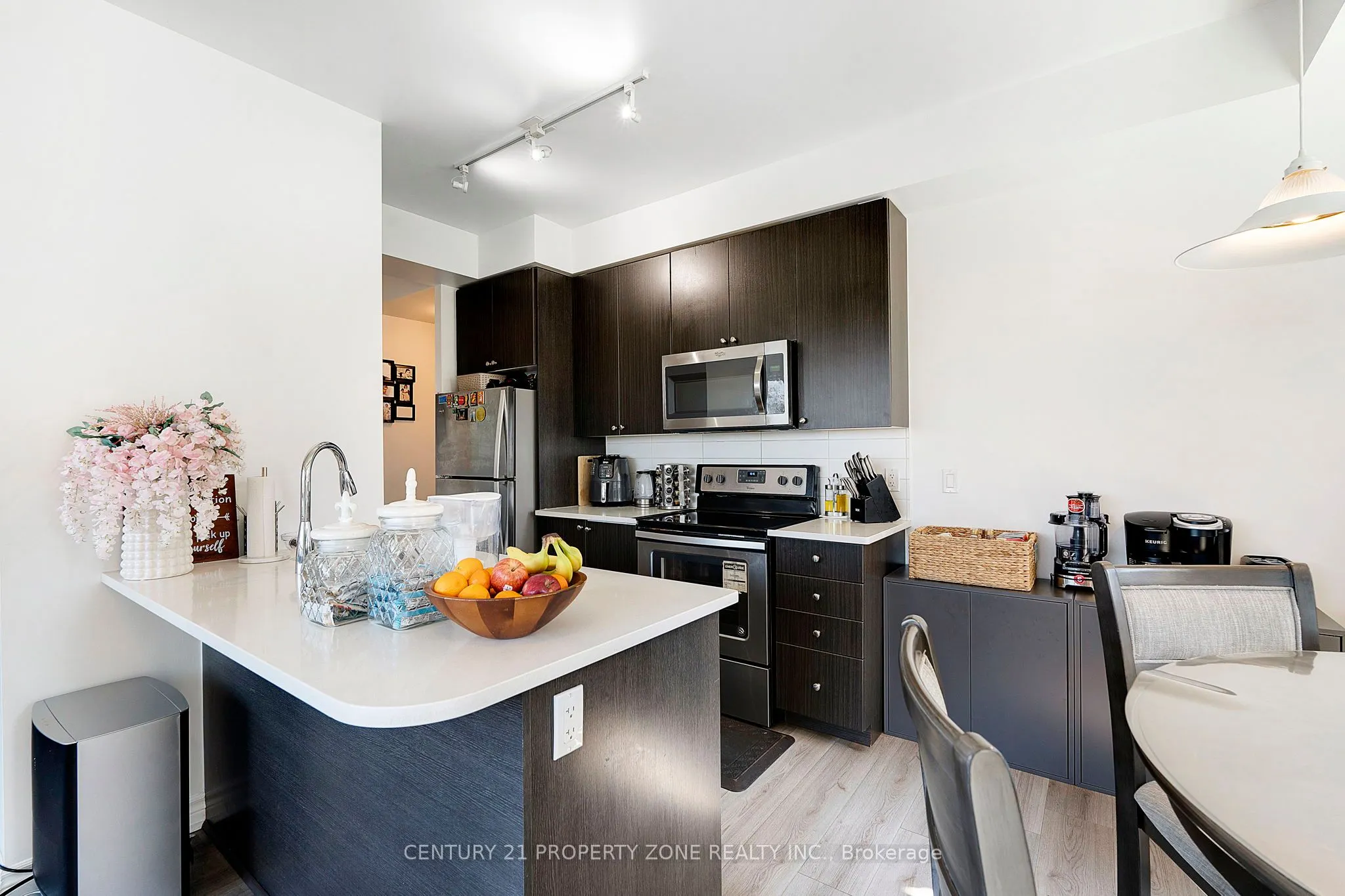 339 Rathburn Road W, ##506