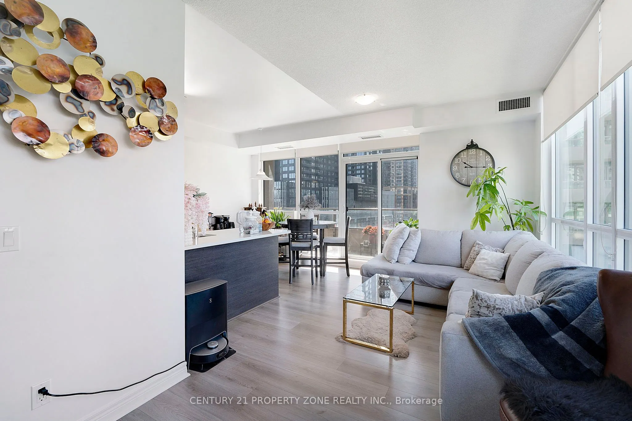 339 Rathburn Road W, ##506