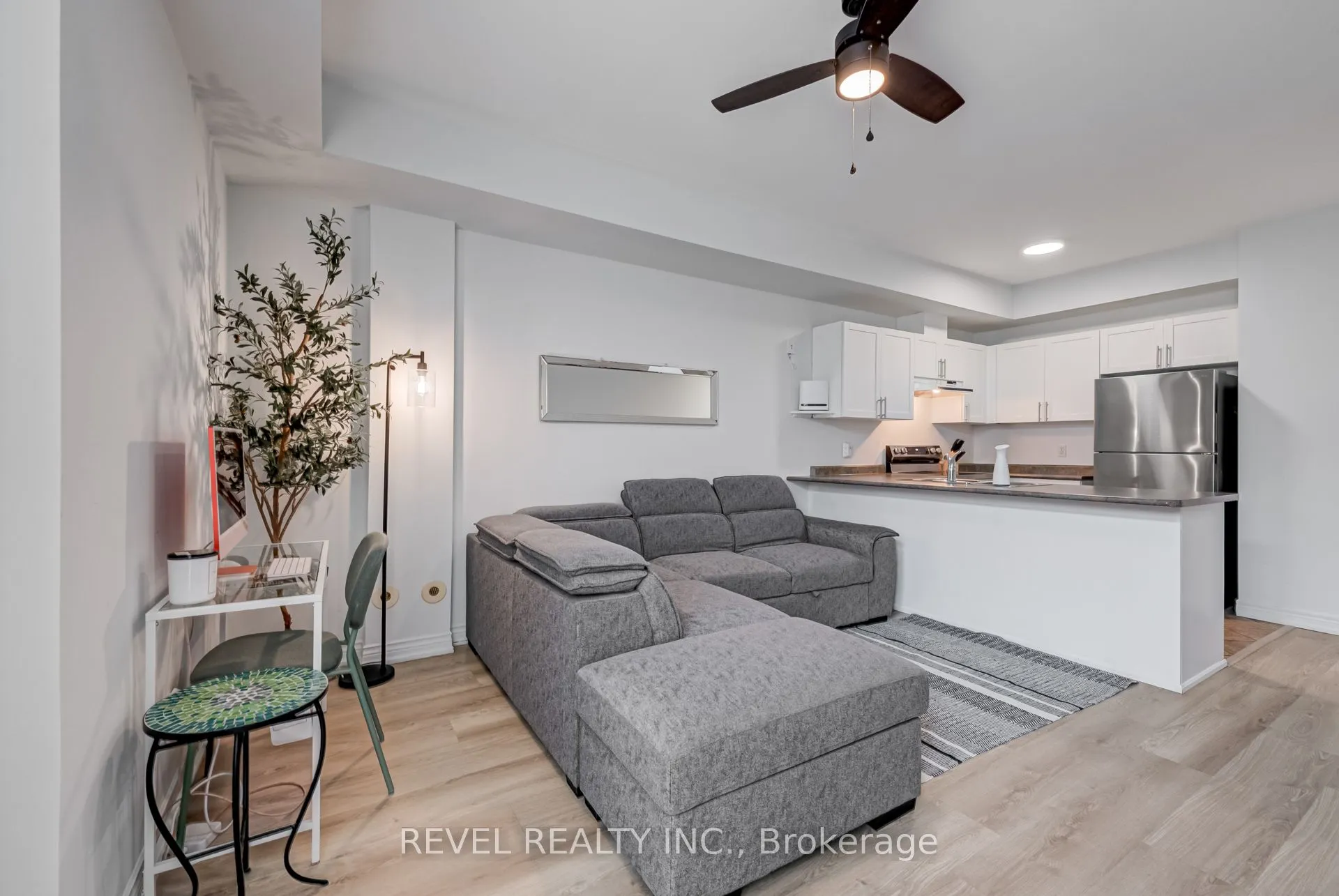 98 Connolly Street, #47