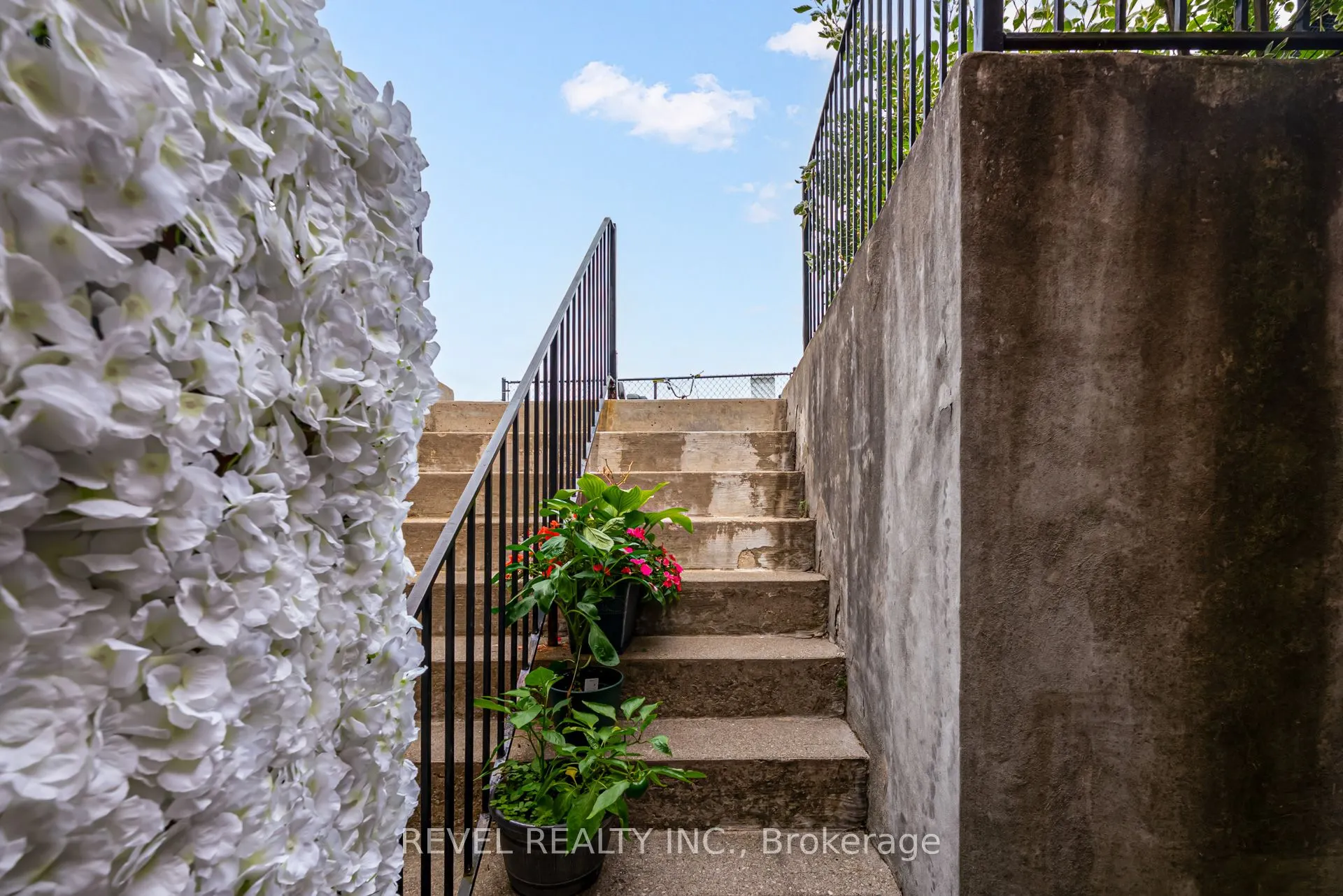98 Connolly Street, #47