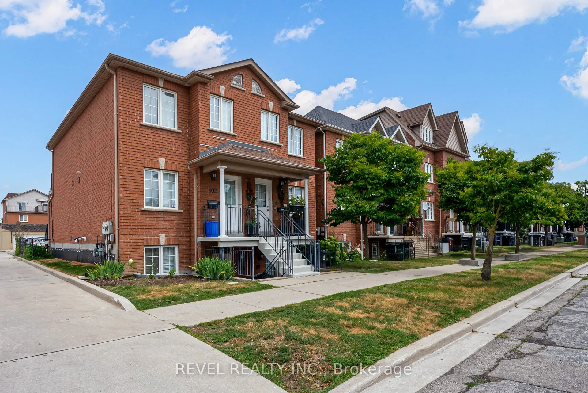 98 Connolly Street, #47