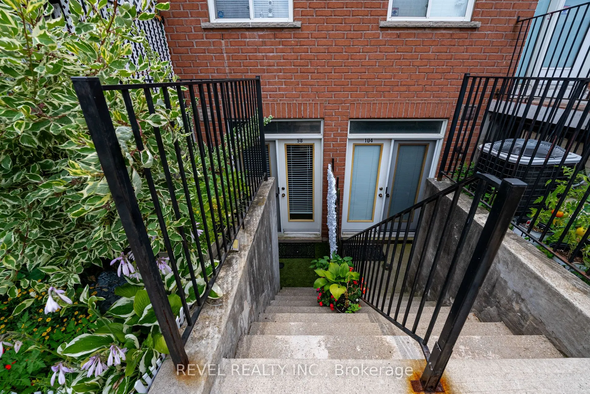 98 Connolly Street, #47