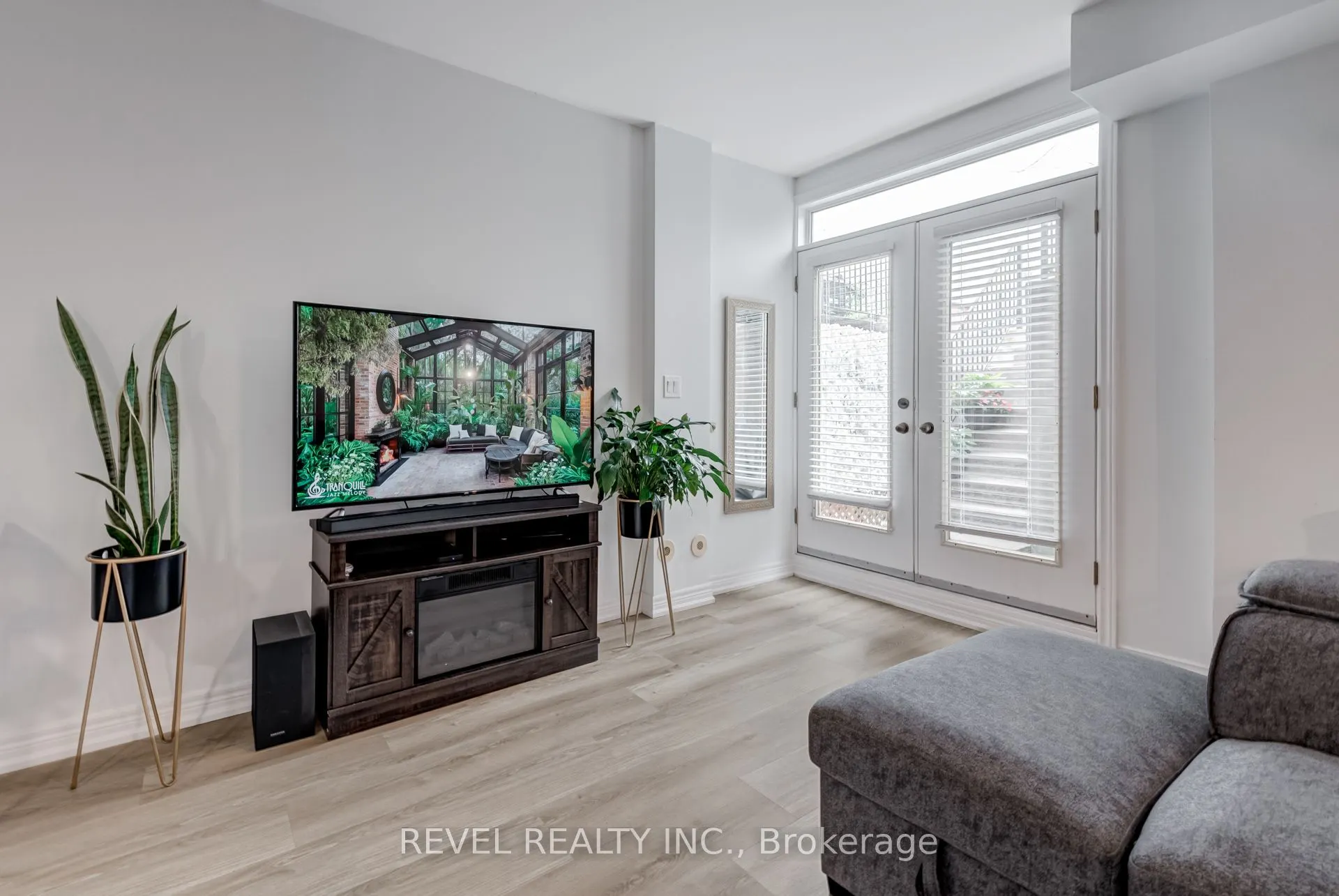 98 Connolly Street, #47