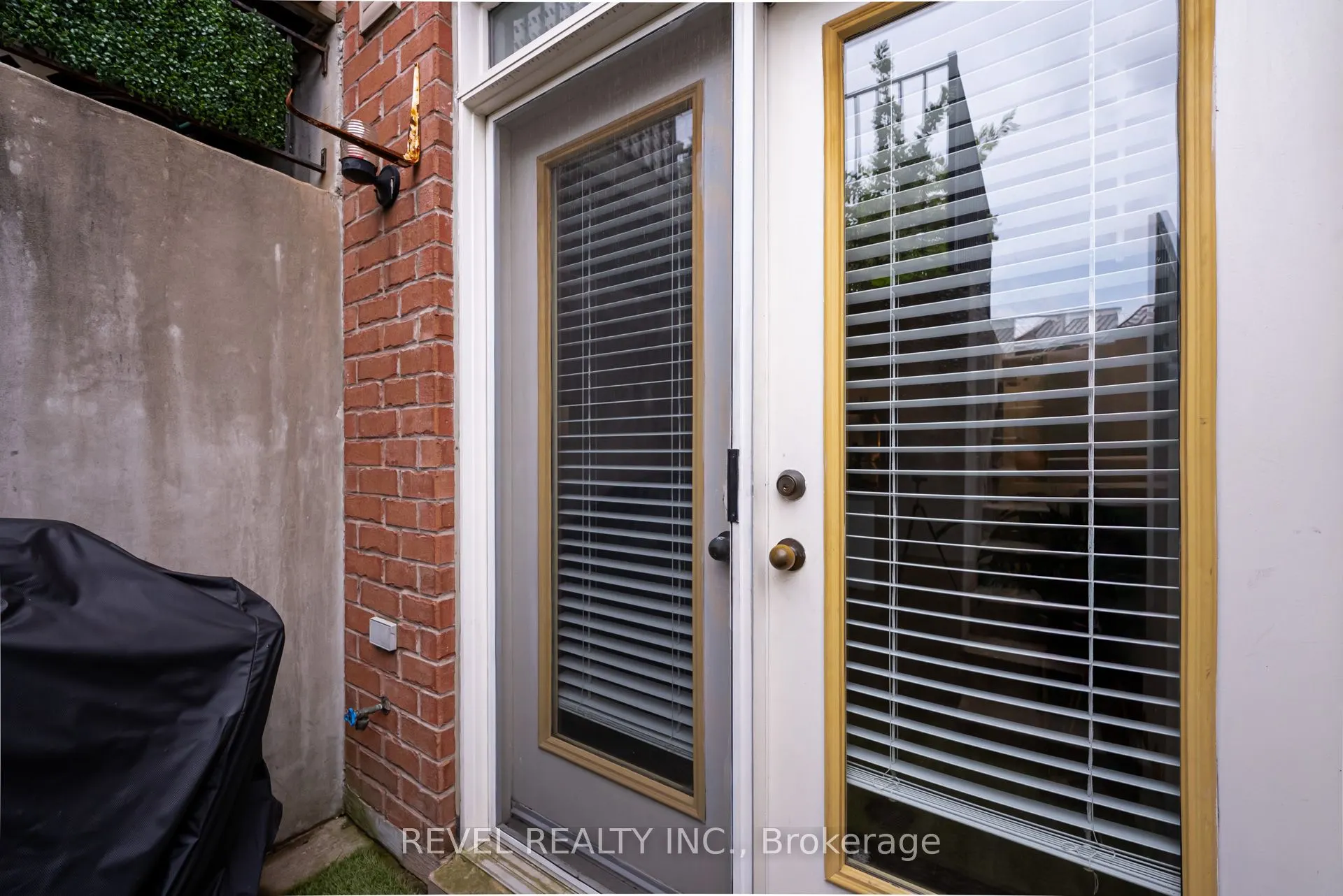 98 Connolly Street, #47