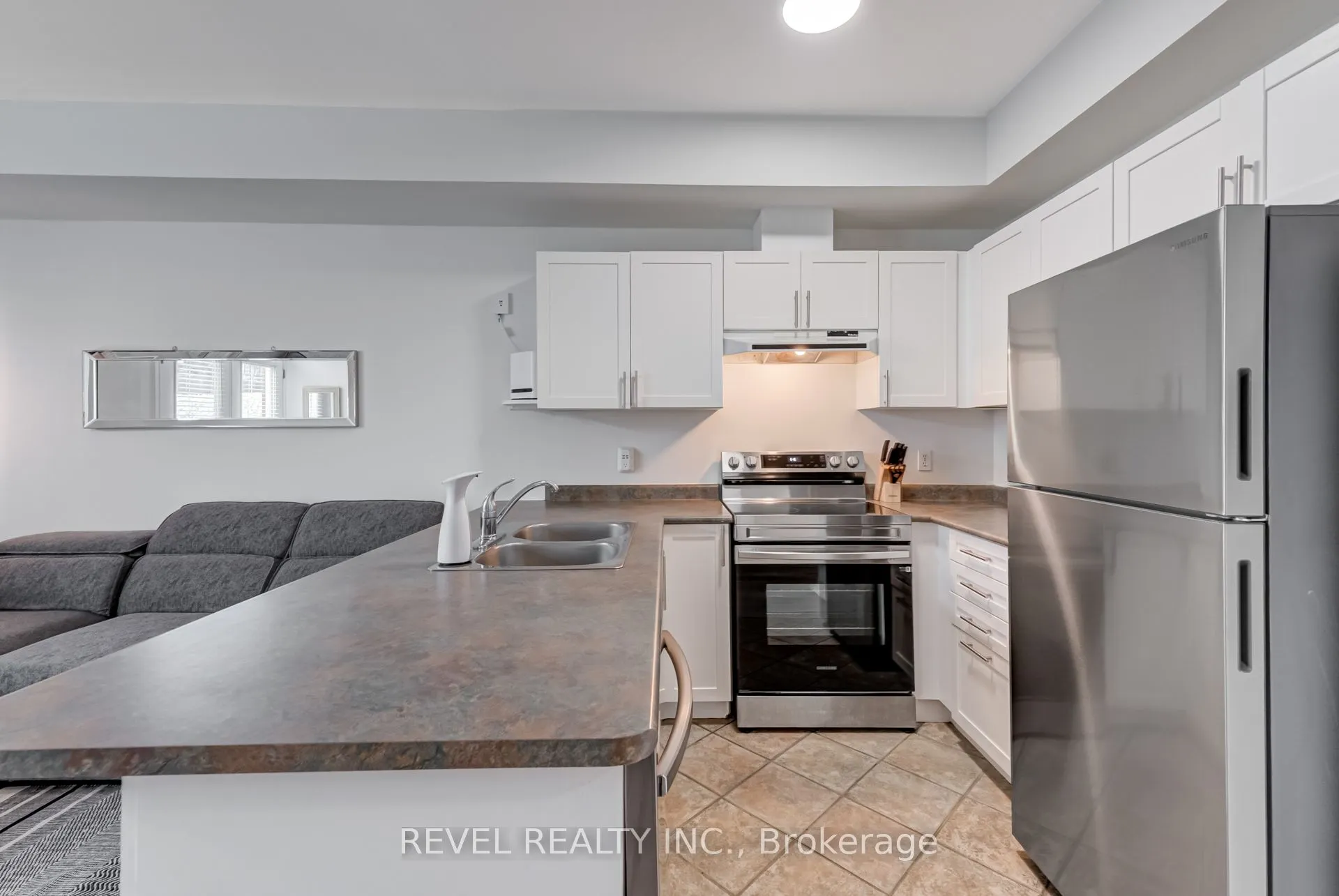 98 Connolly Street, #47