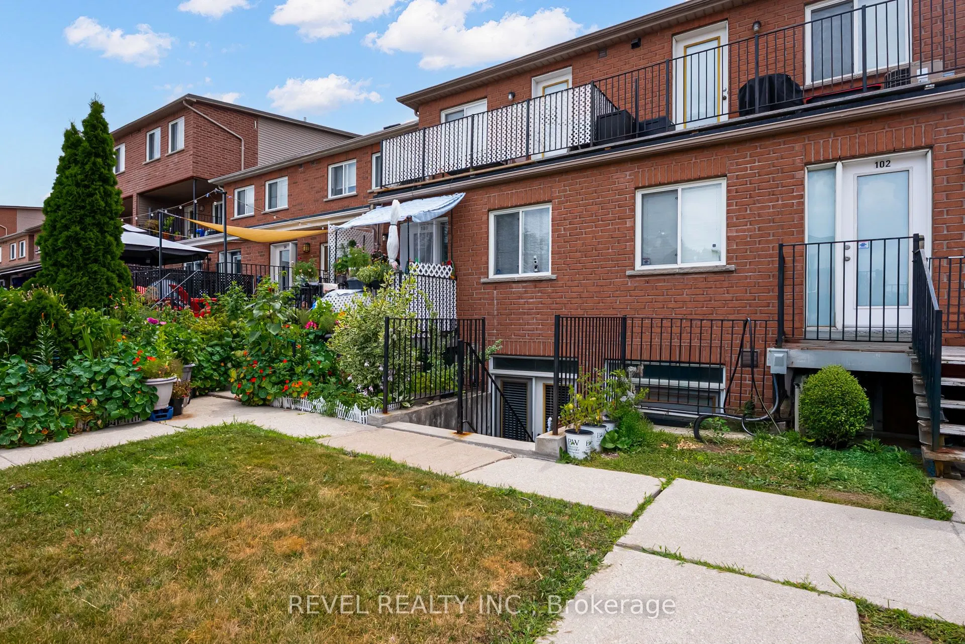 98 Connolly Street, #47