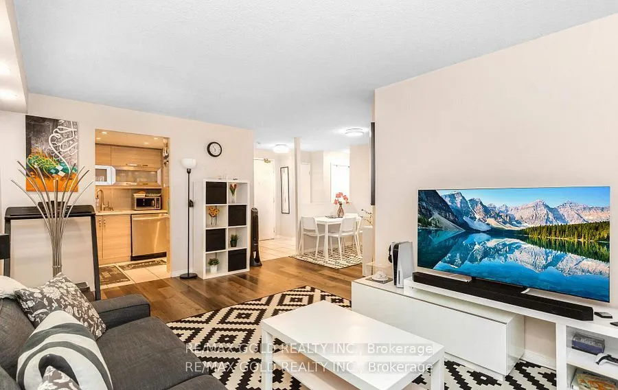 155 Hillcrest Avenue, #1213