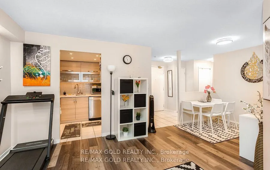 155 Hillcrest Avenue, #1213