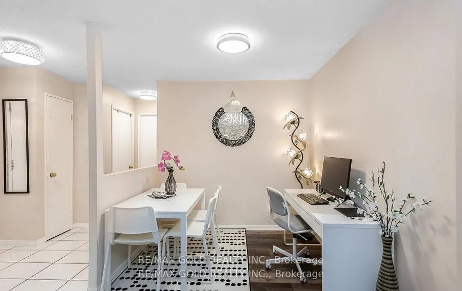 155 Hillcrest Avenue, #1213